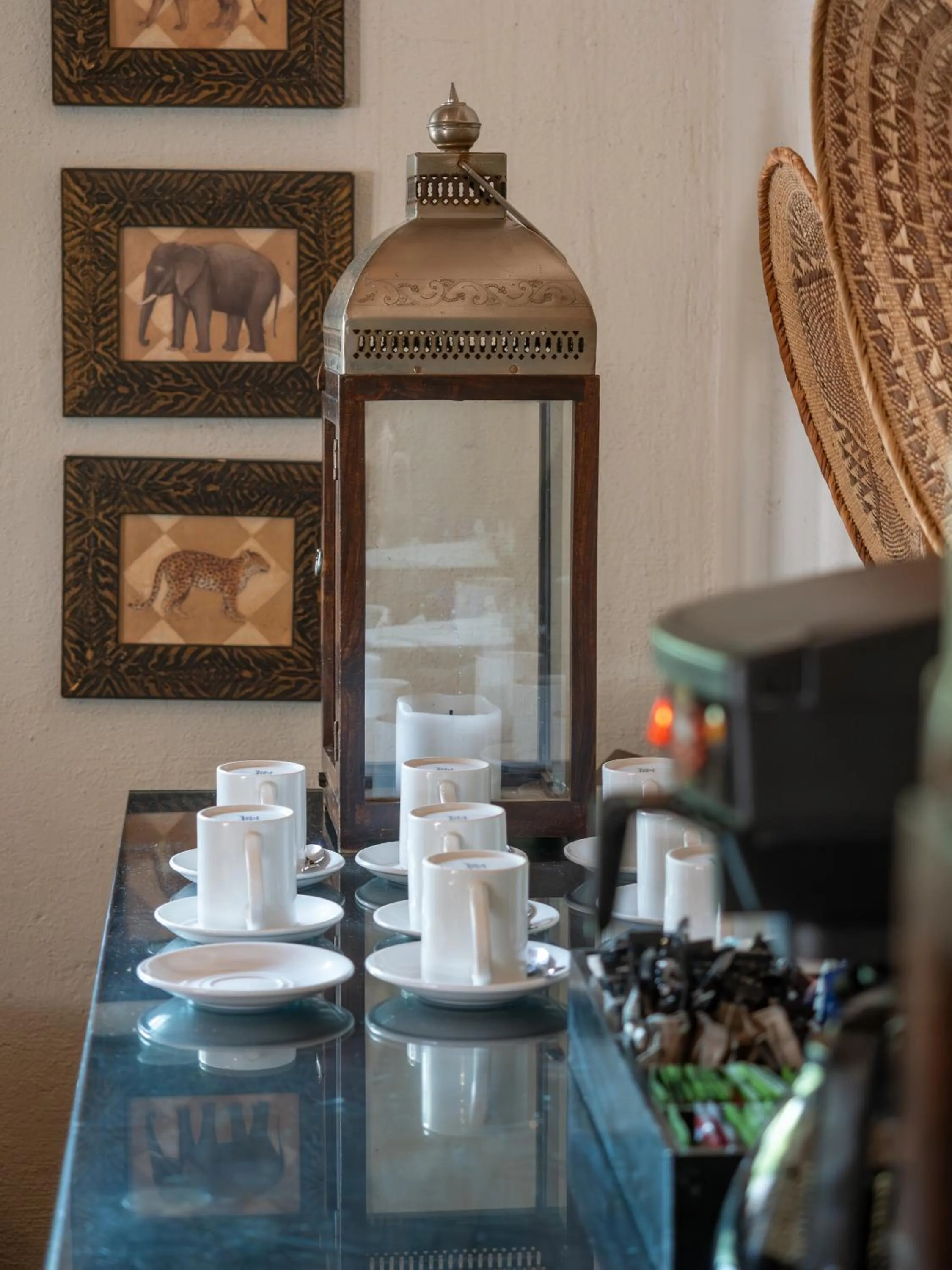 Food and drinks in Nyati Safari Lodge