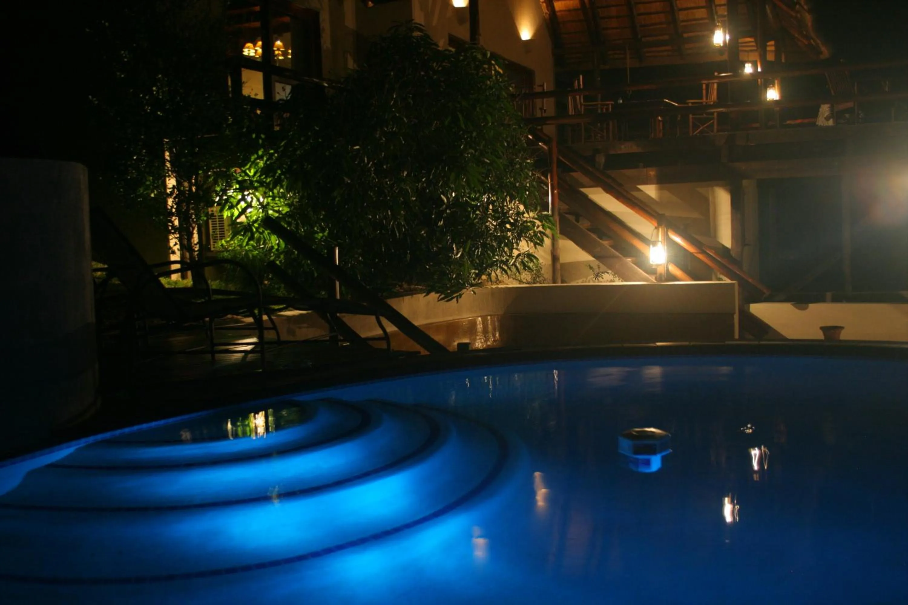Night in Nyati Safari Lodge