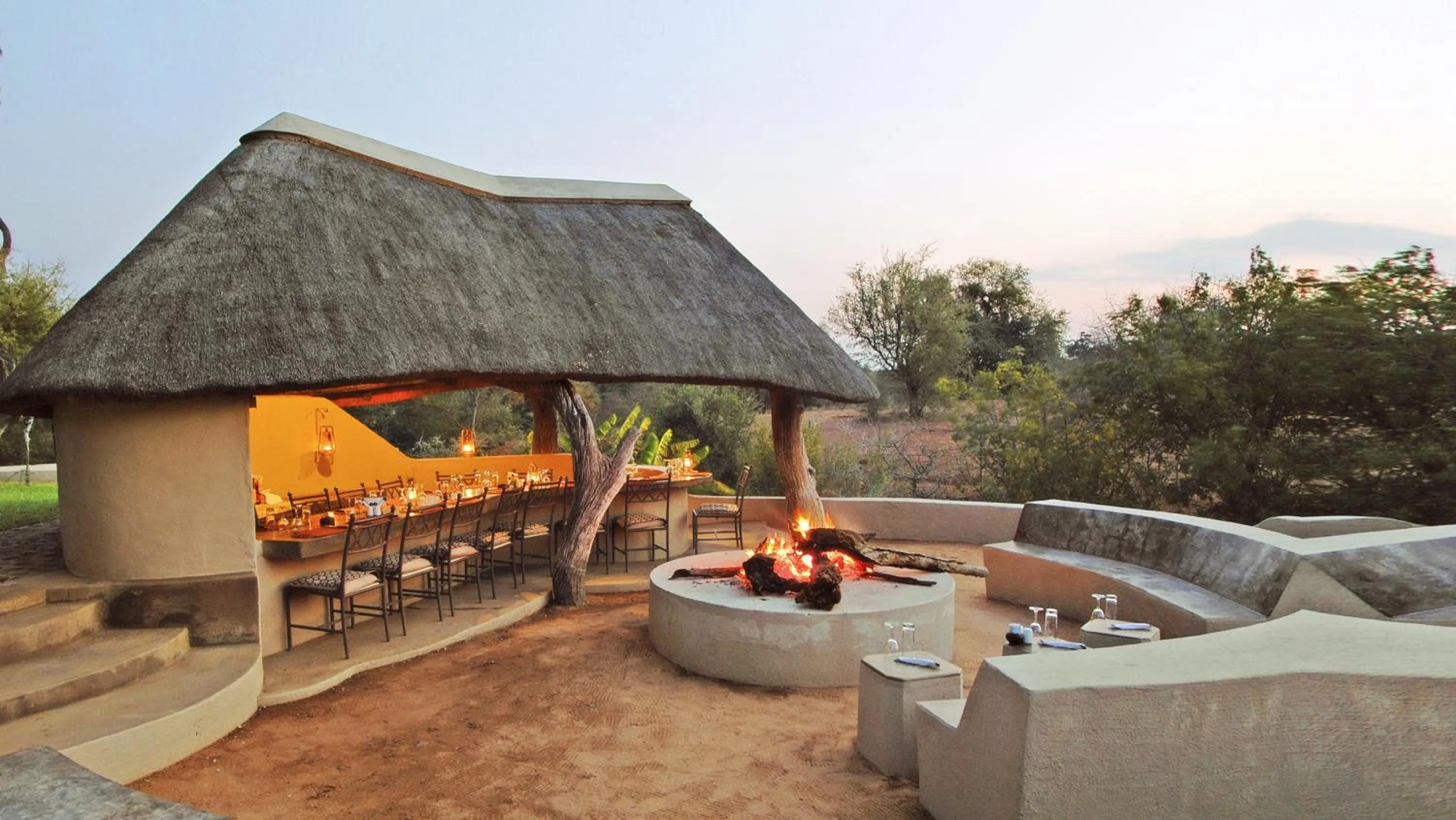 Day in Nyati Safari Lodge