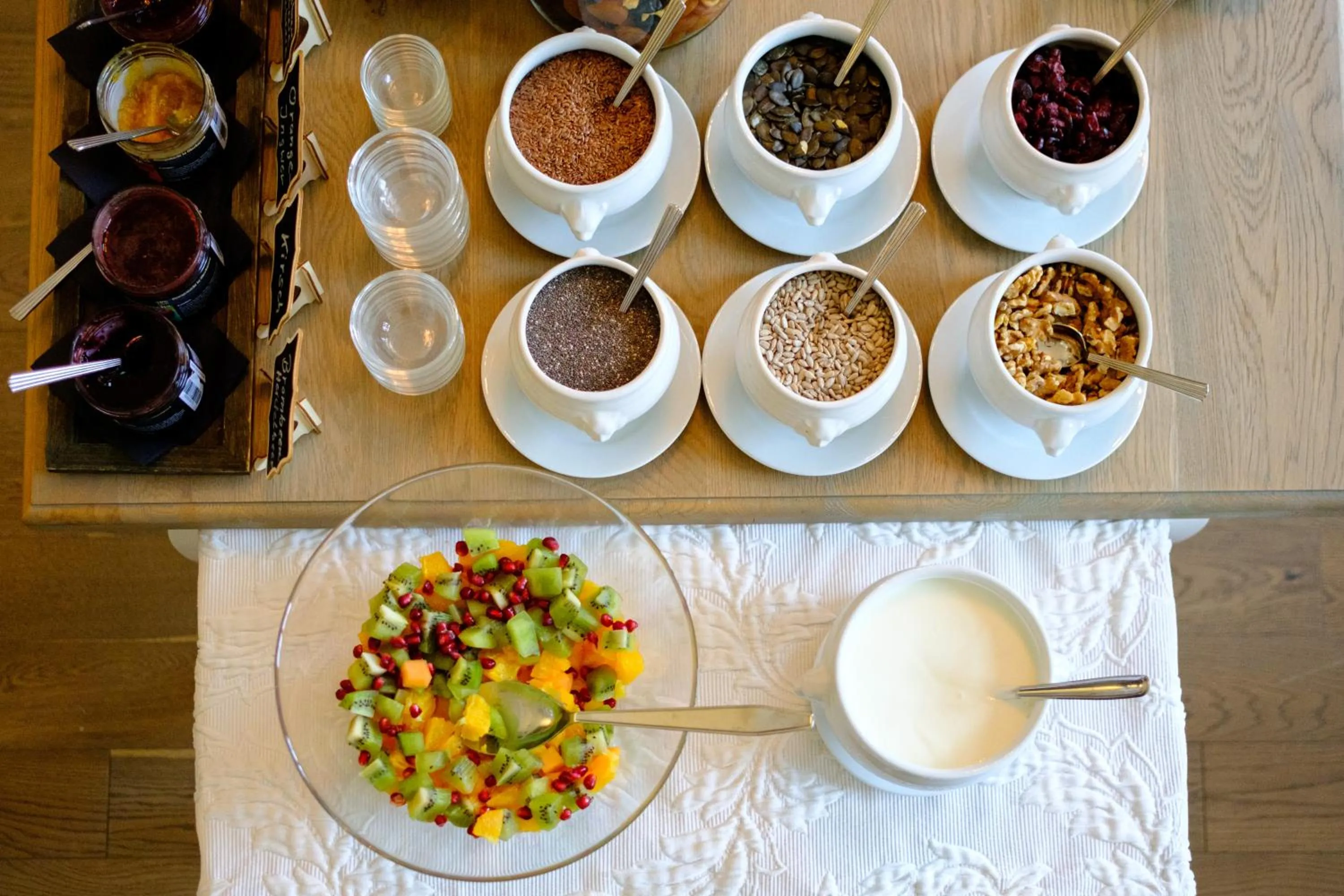 Breakfast in The Starnbergsee Hideaway