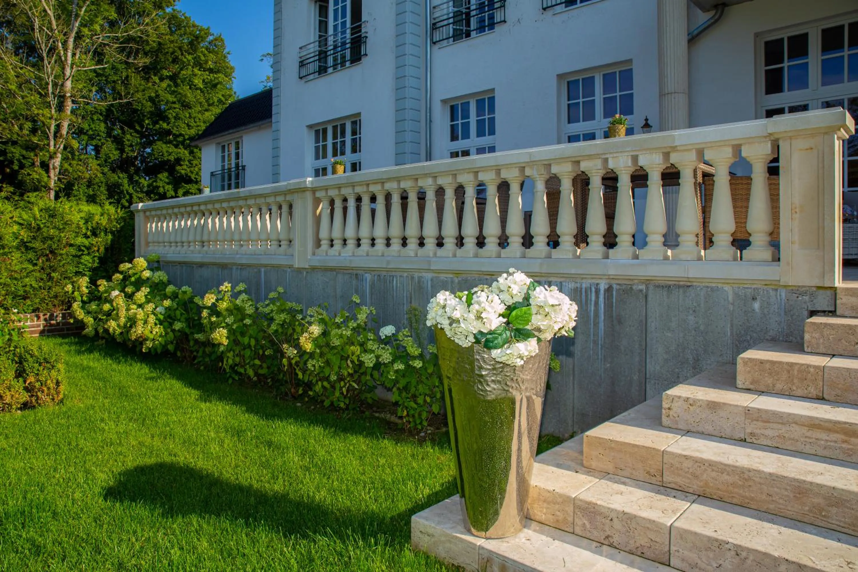 Property building in The Starnbergsee Hideaway