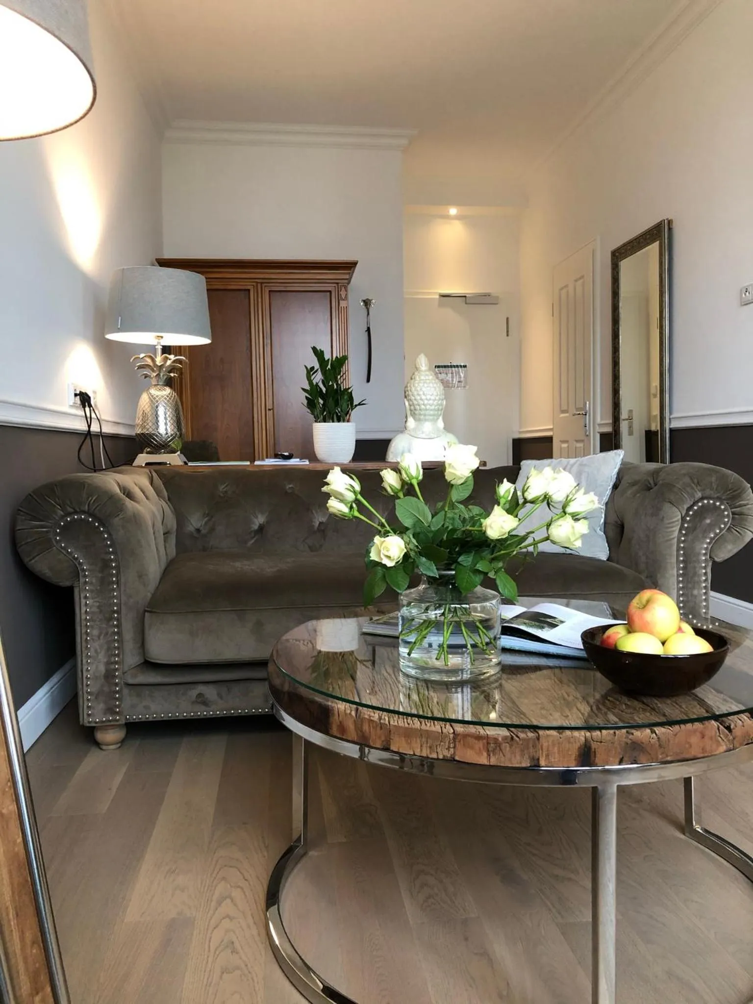 Photo of the whole room in The Starnbergsee Hideaway