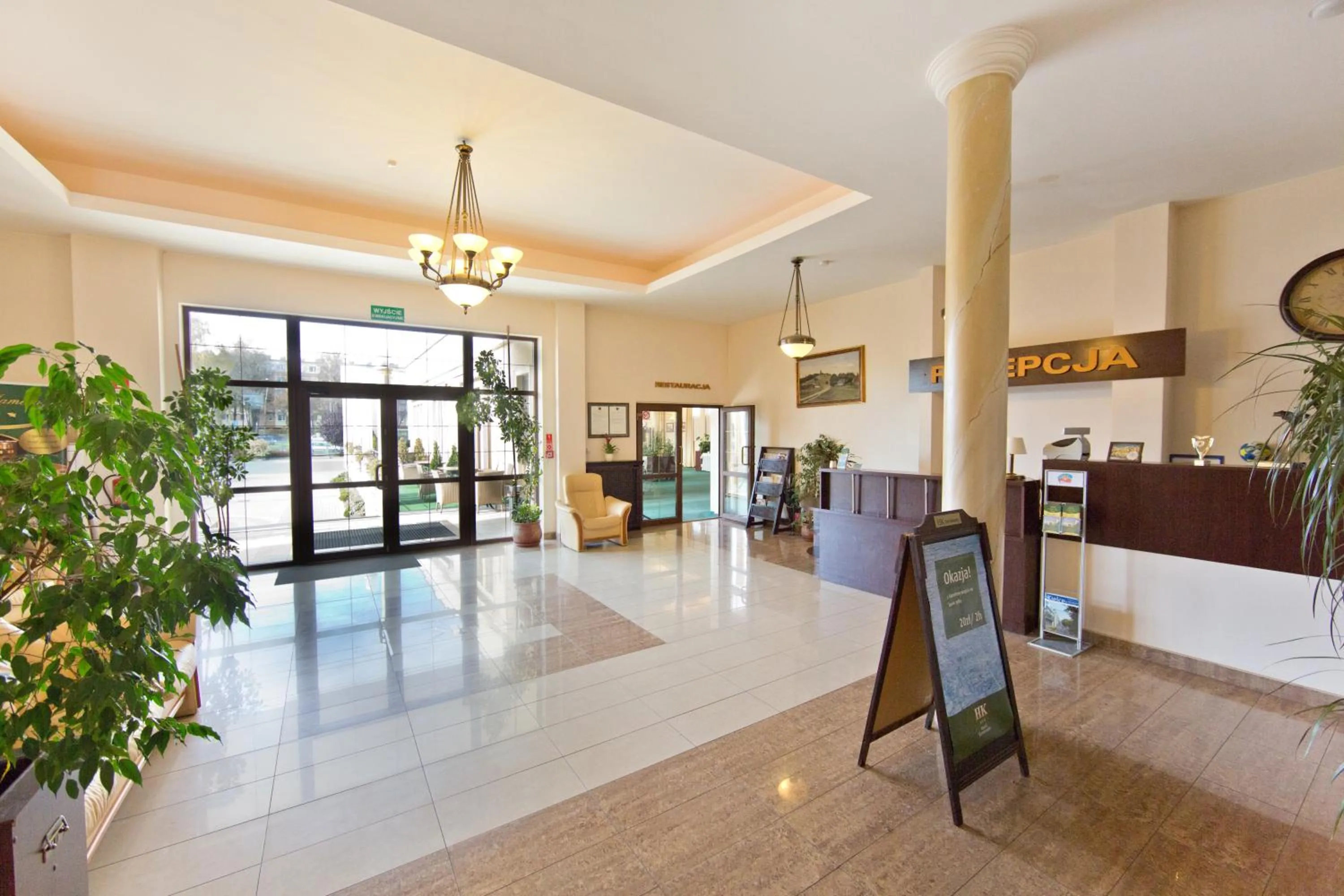 Kitchen or kitchenette in Hotel Kameralny