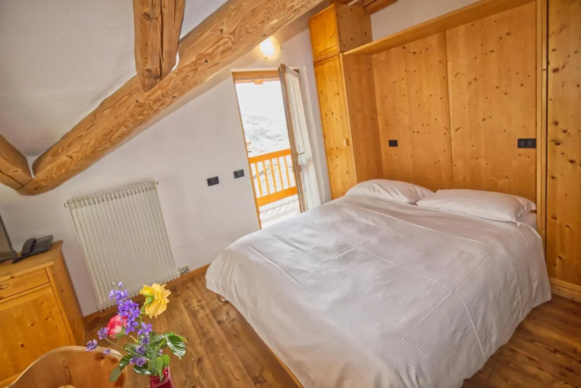 Attic Studio Apartment in Residence Miramonti Attic Studio Apartment in Residence Miramonti