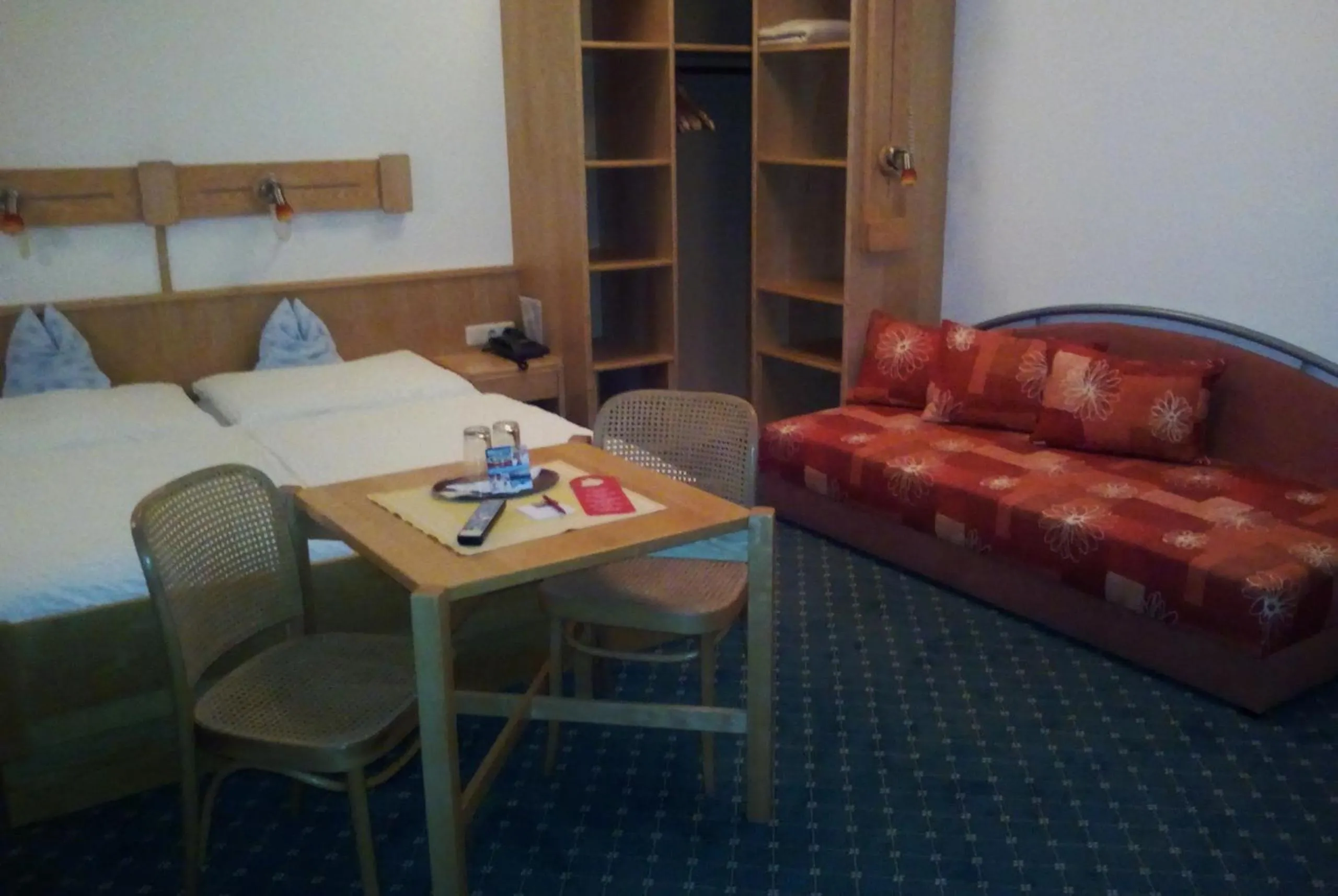 Bed in Hotel zum goldenen Hirschen