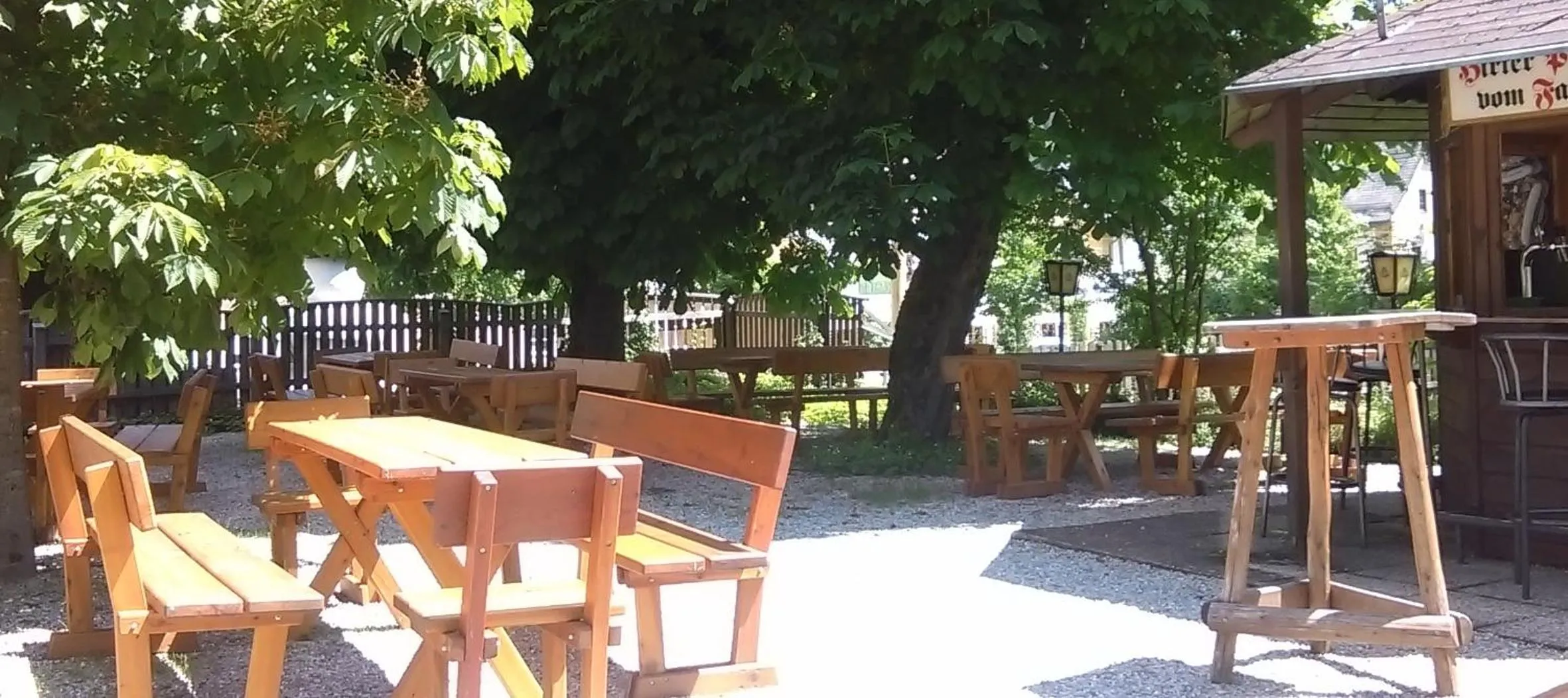 Restaurant/places to eat in Hotel zum goldenen Hirschen