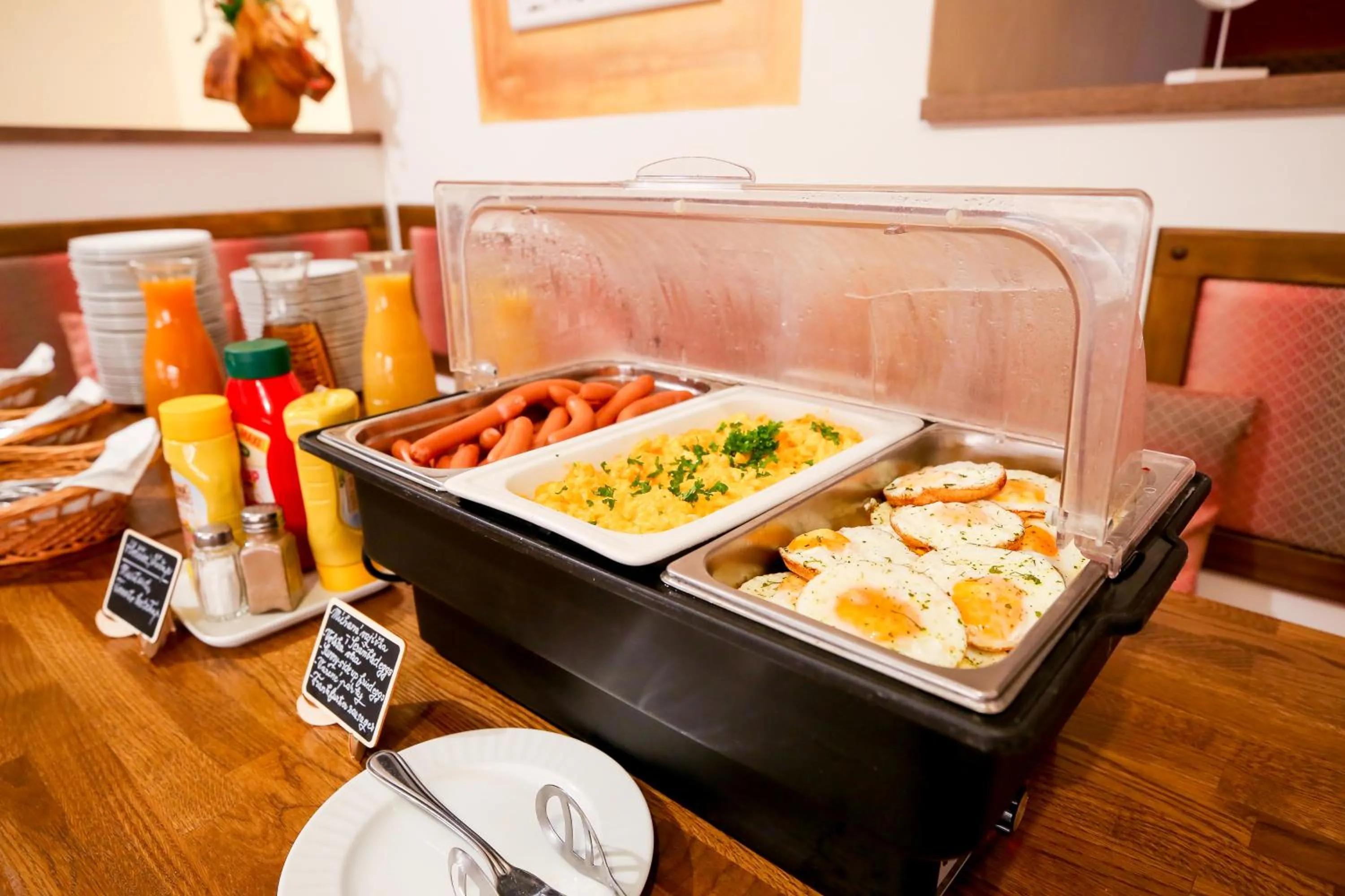 Breakfast in Hotel Tábor