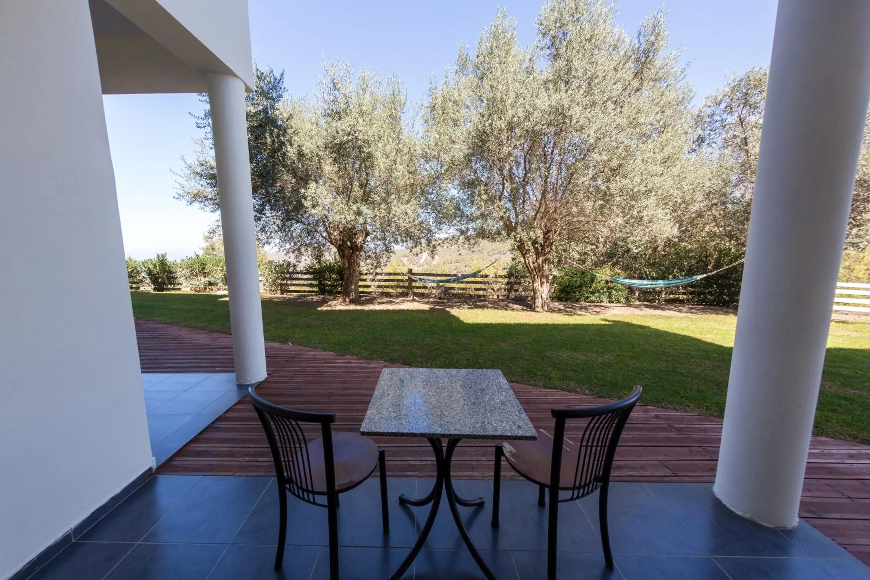 Demetriou Paradisos Hills Hotel