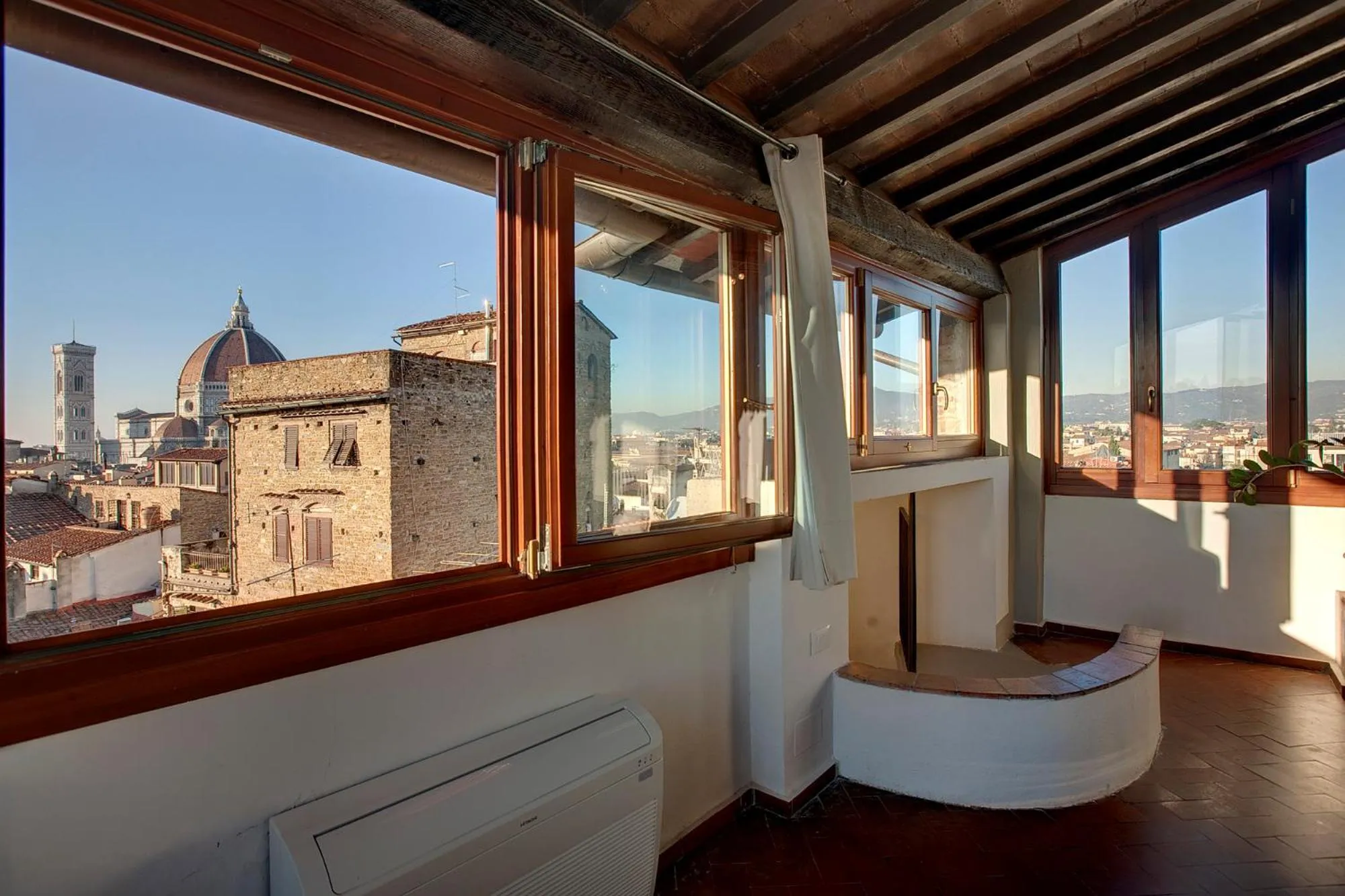 Living room in Torre Donati by Mmega