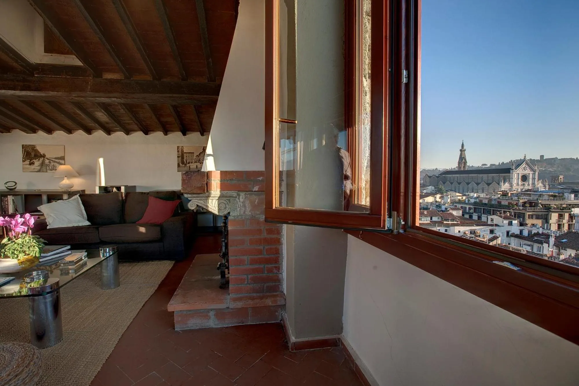 City view in Torre Donati by Mmega