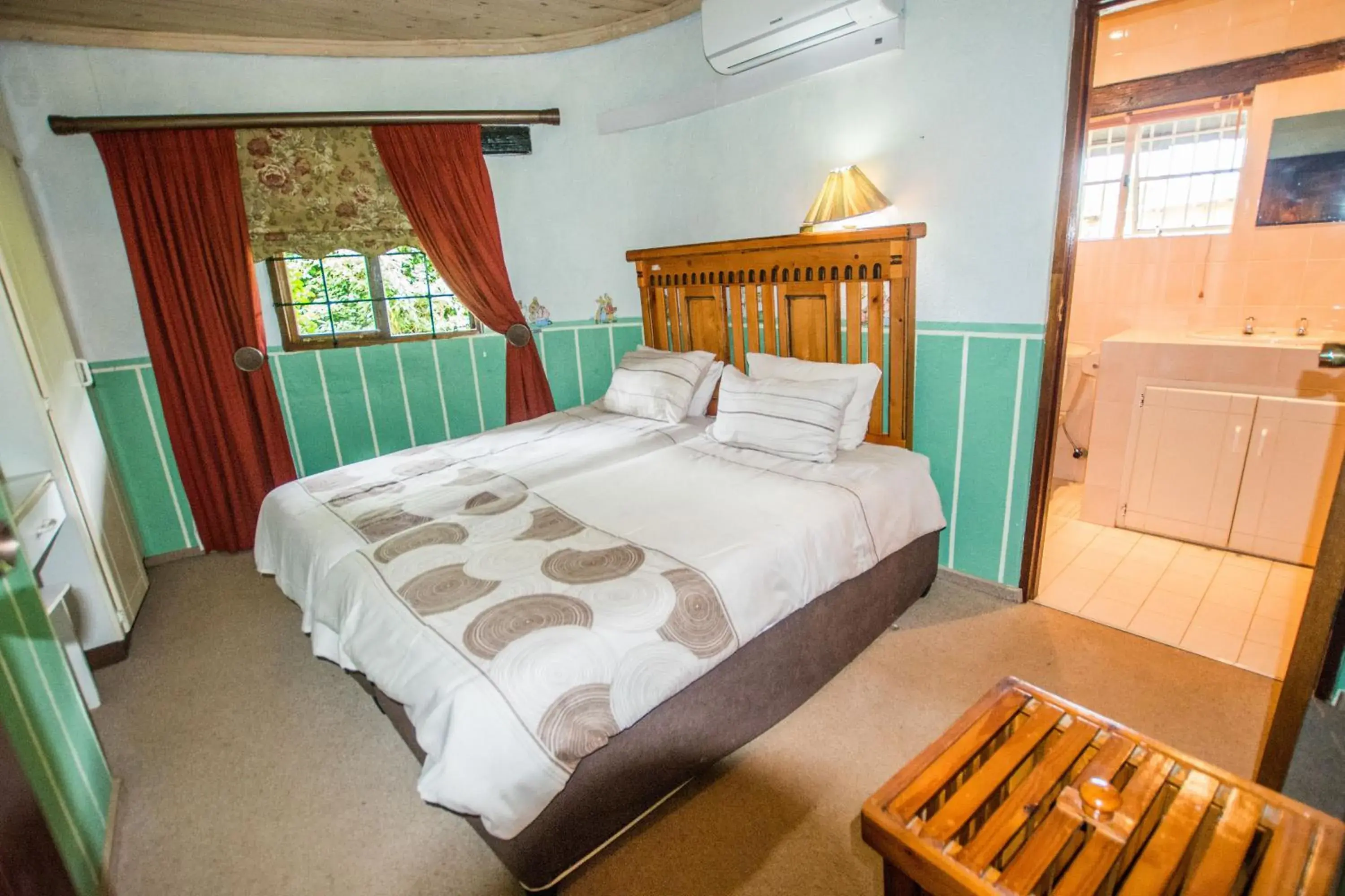 Hoyohoyo Koeltehuis Farm Lodge Hoyohoyo Koeltehuis Farm Lodge