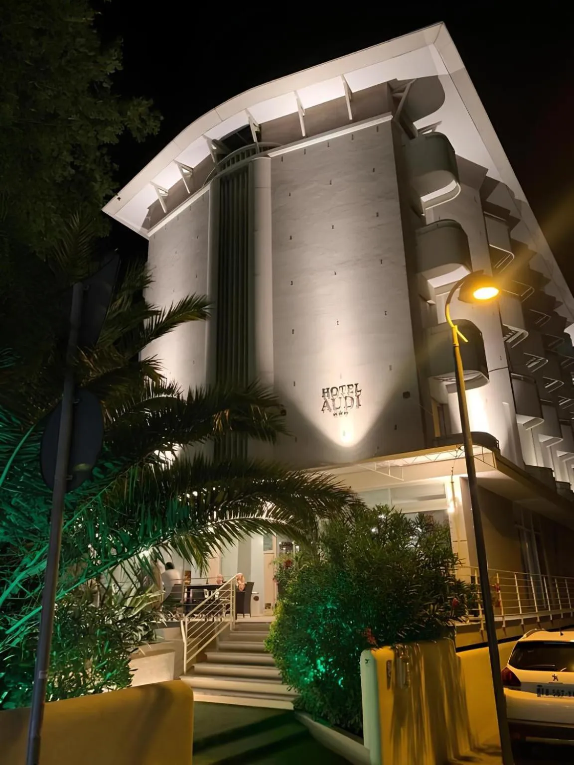 Property building in Hotel Audi Frontemare