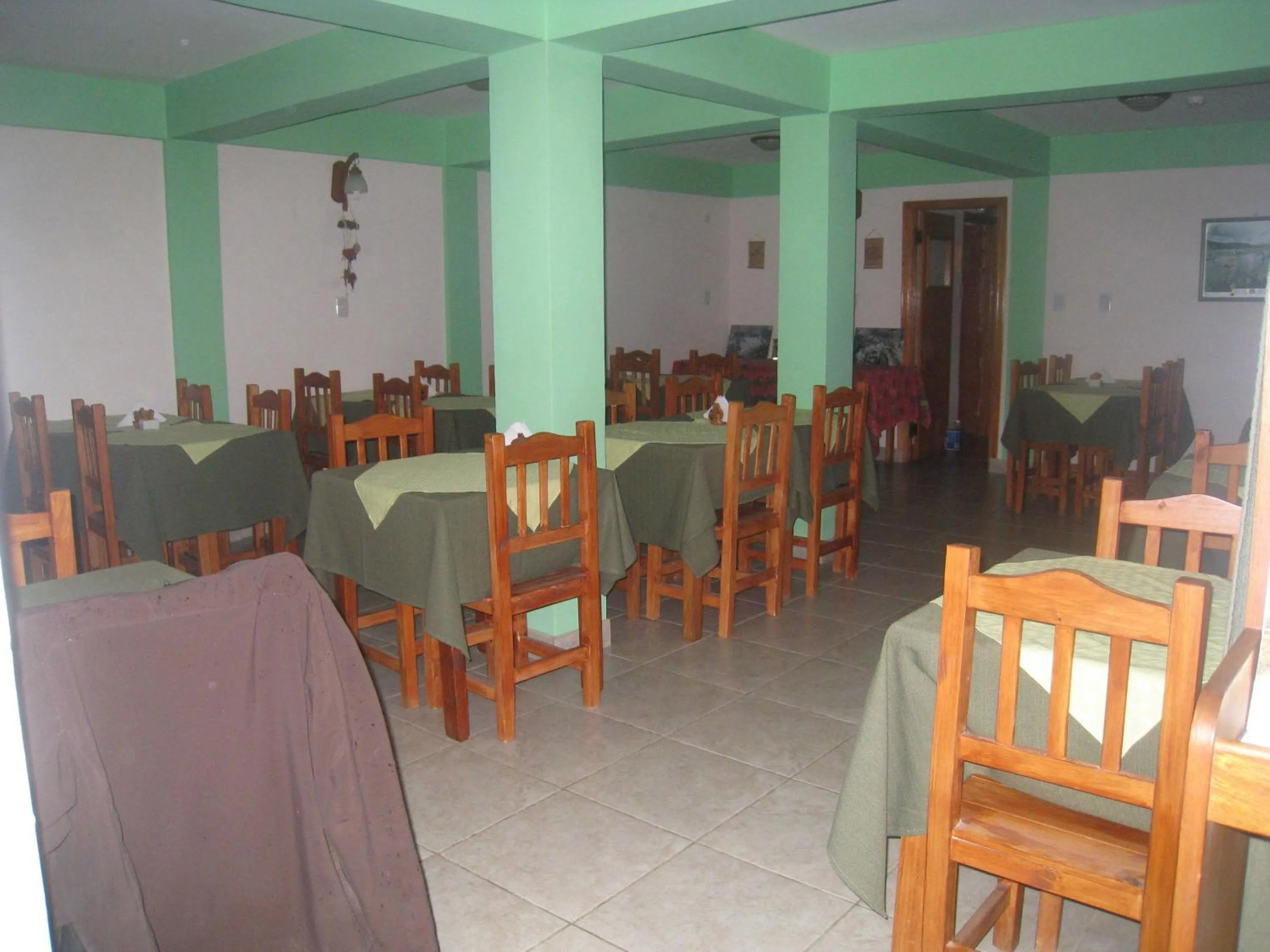 Lounge or bar in Hosteria Les Eclaireurs