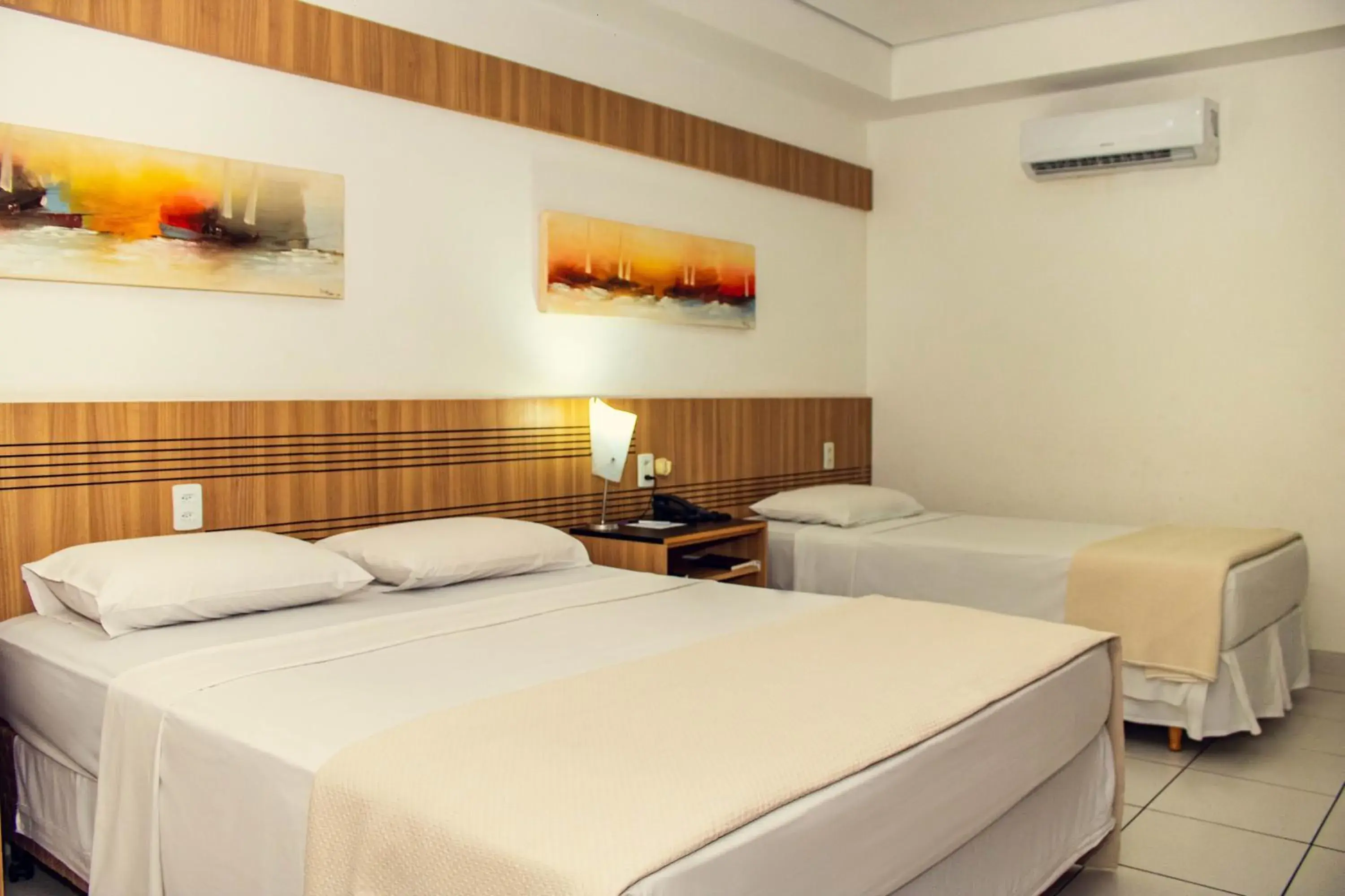 Deluxe Triple Room ( Double bed + 1 Single) - single occupancy in Delcas Hotel Deluxe Triple Room ( Double bed + 1 Single) - single occupancy in Delcas Hotel