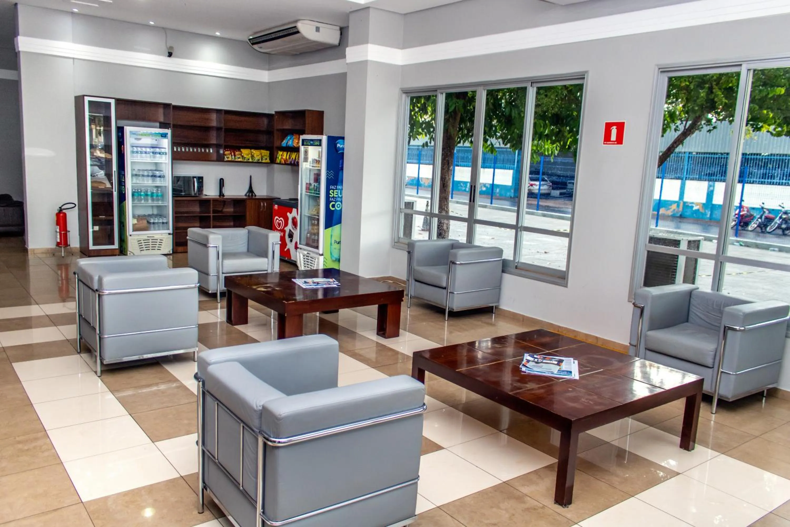 Lobby or reception in Delcas Hotel