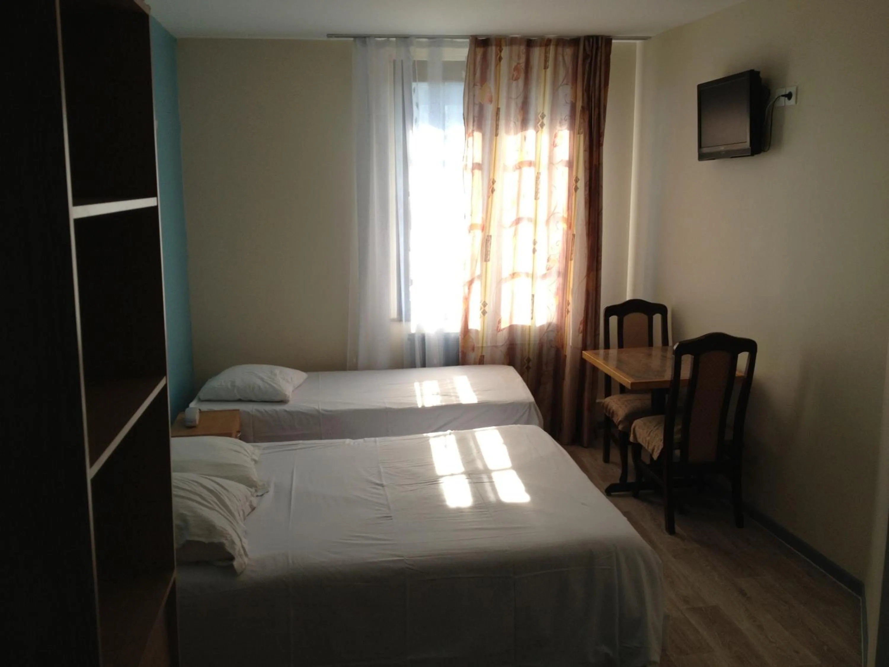 Bed in Hotel Le Bristol