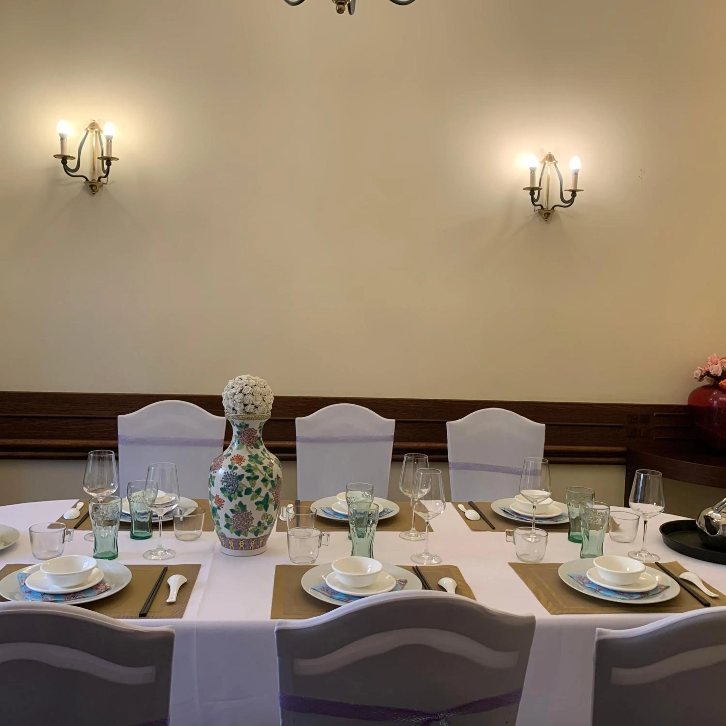 Restaurant/places to eat in Hotel Braník