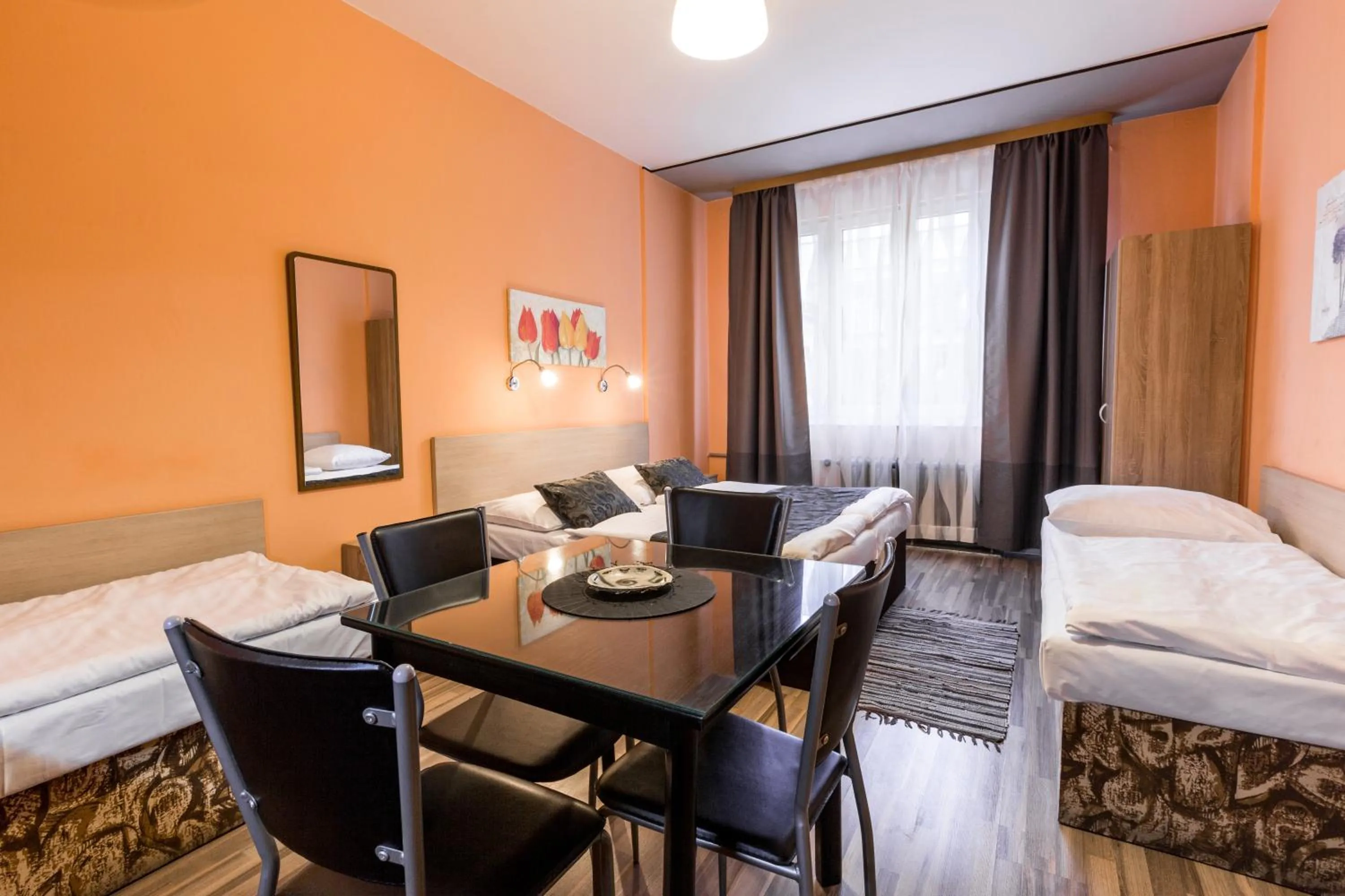 Dining area, Bed in Rezidence Davids Apartments