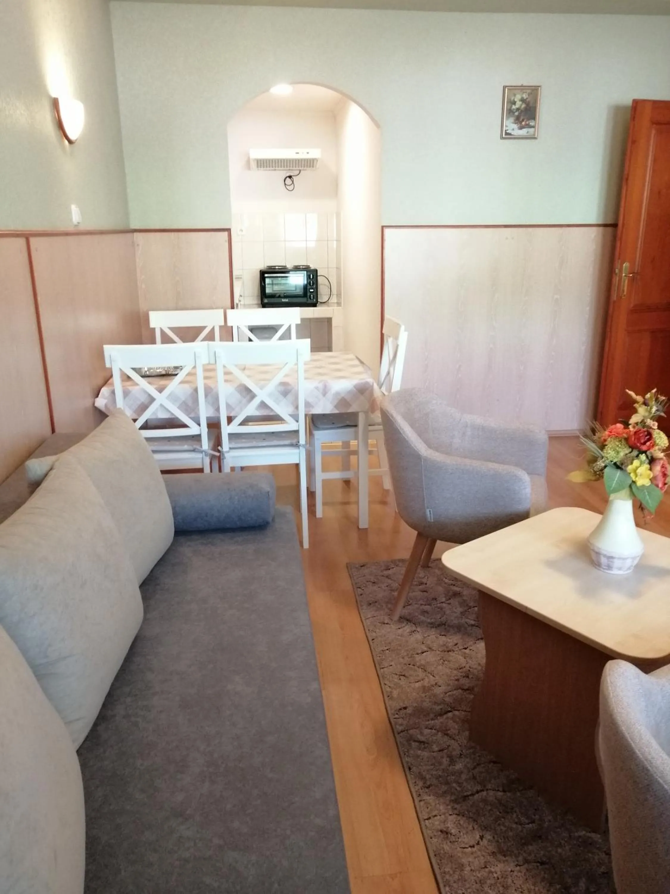 Kitchen or kitchenette in Hőforrás Hotel