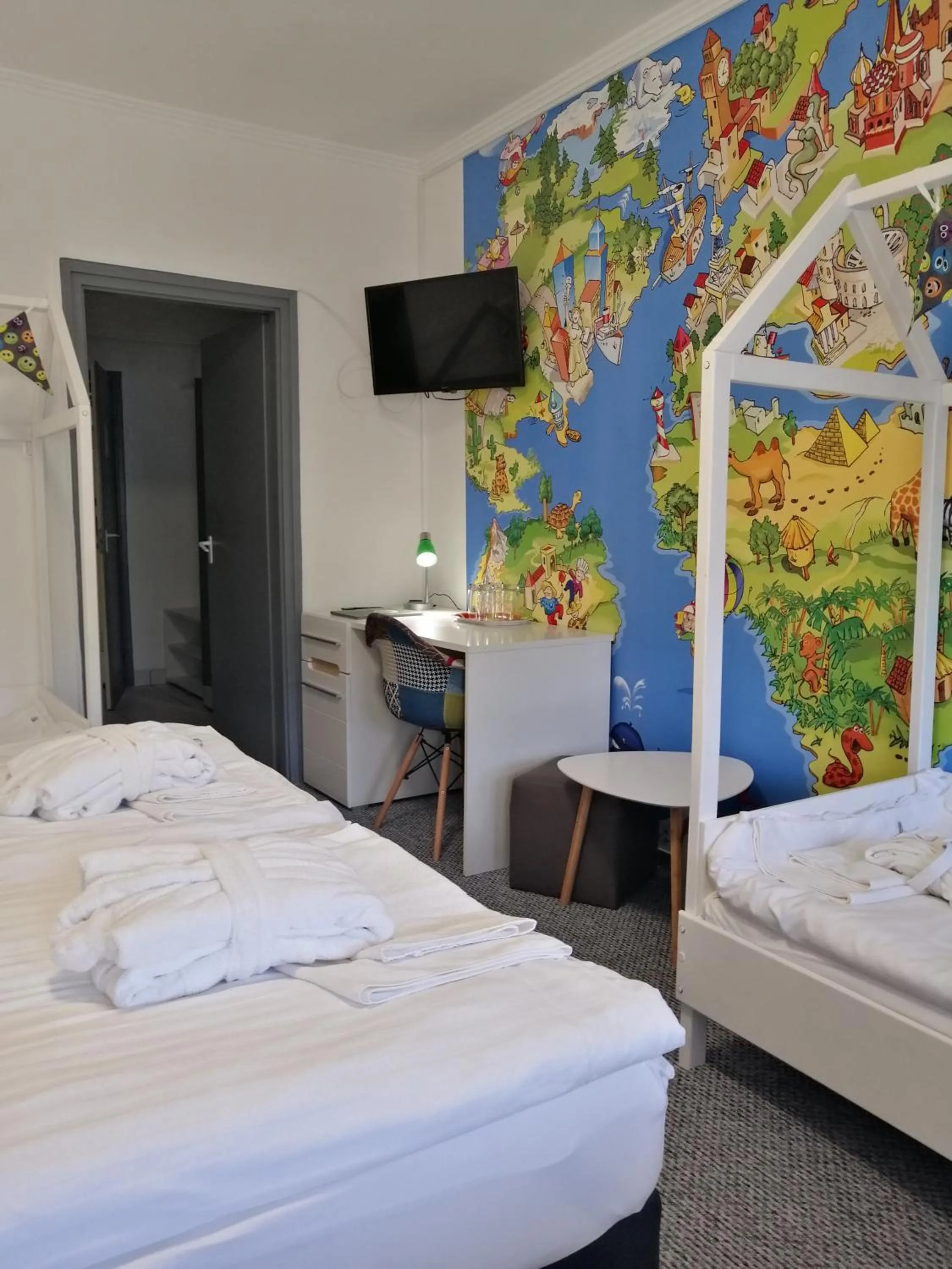 Bed in Hőforrás Hotel