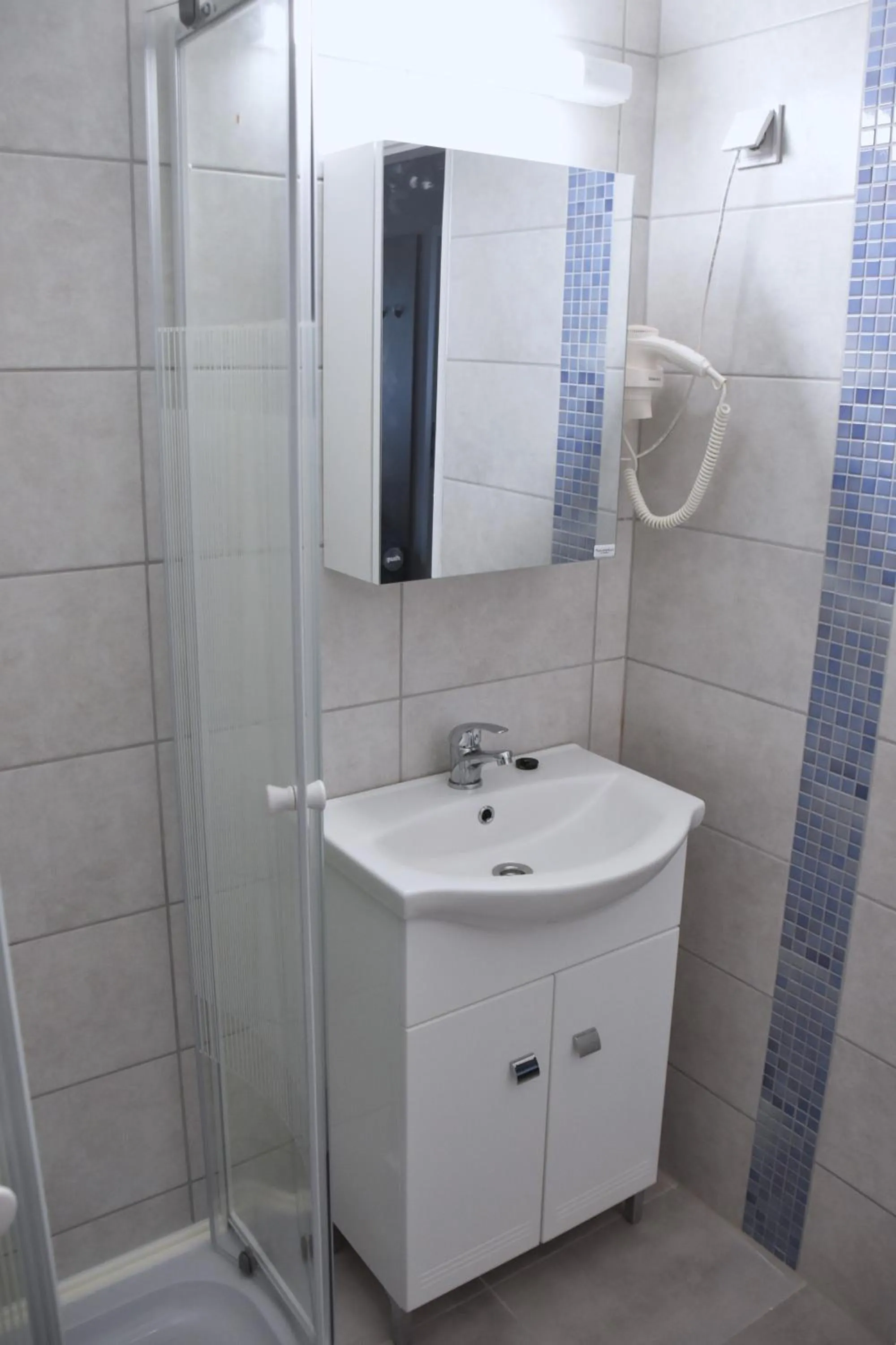 Shower in Hőforrás Hotel