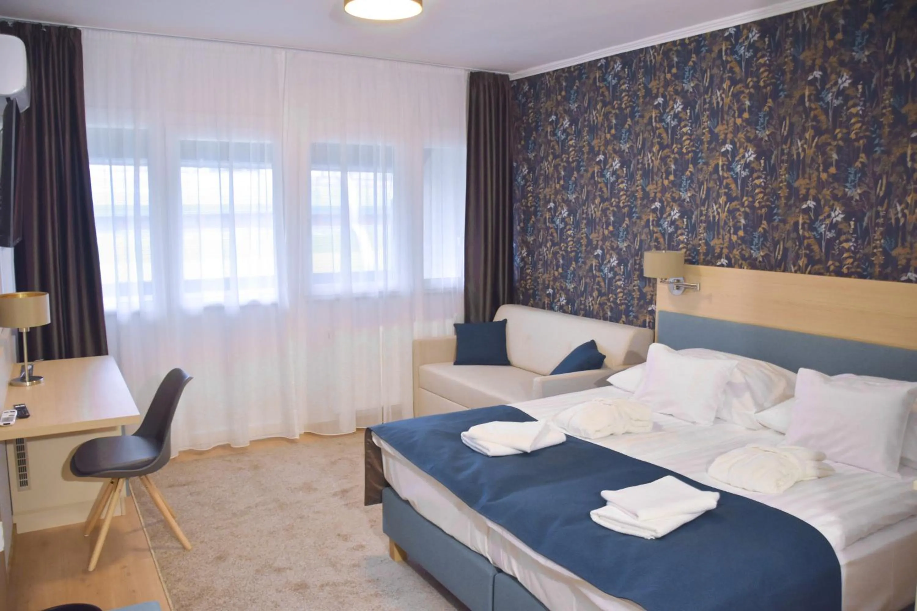 Bed in Hőforrás Hotel