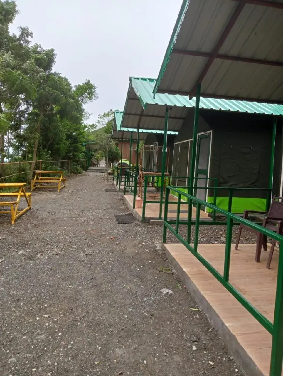 Facade/entrance in Room on the Roof, Viraatkhai-Chakrata, By Himalayan Eco Lodges Facade/entrance in Room on the Roof, Viraatkhai-Chakrata, By Himalayan Eco Lodges
