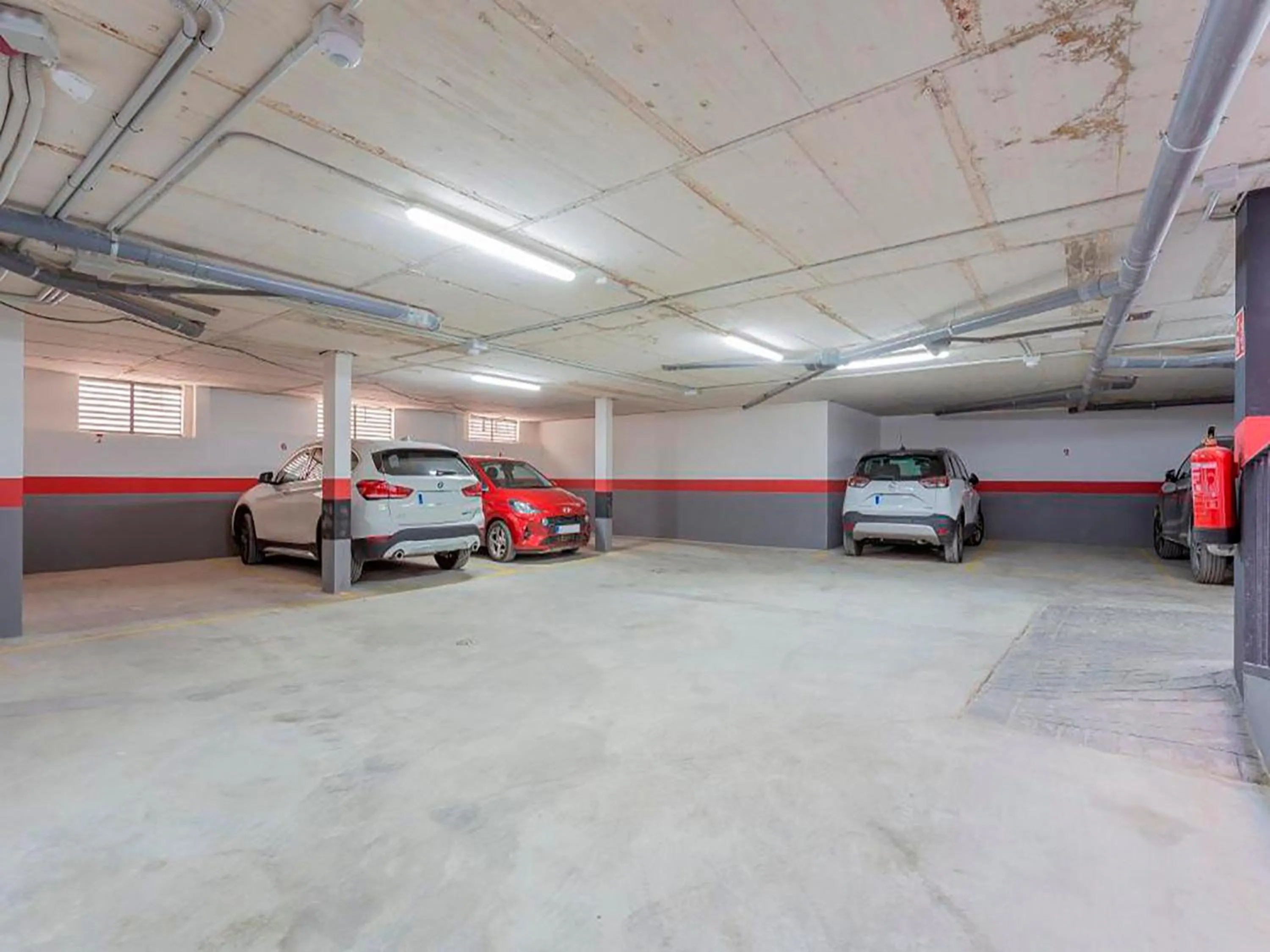 Parking in Apartamentos Real Suites Realejo 3000