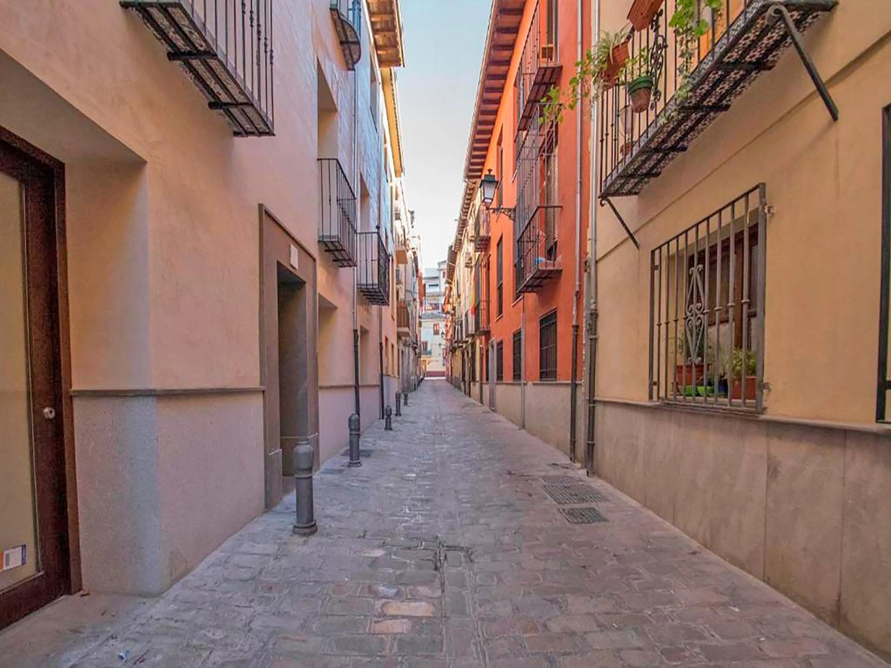 Neighbourhood in Apartamentos Real Suites Realejo 3000