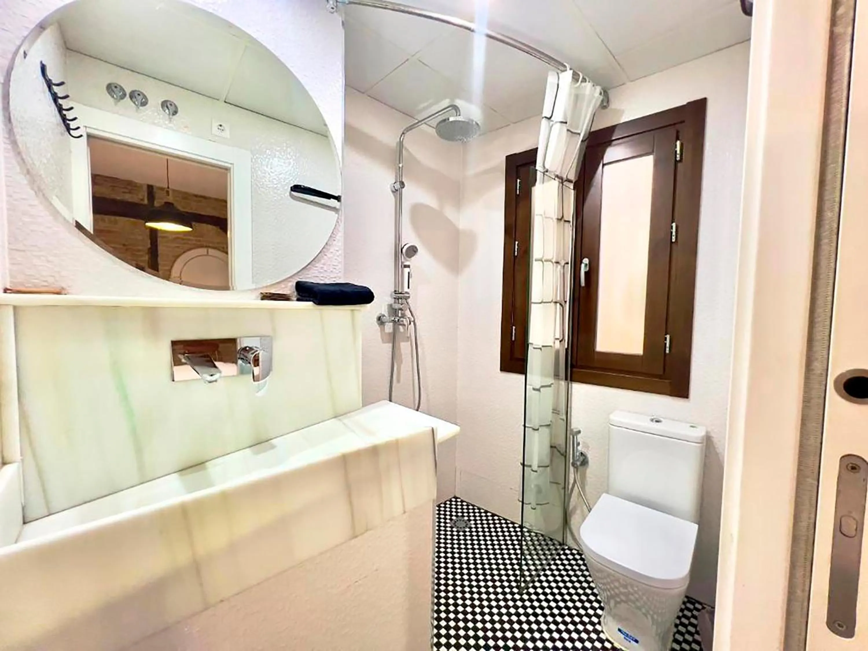 Bathroom in Apartamentos Real Suites Realejo 3000
