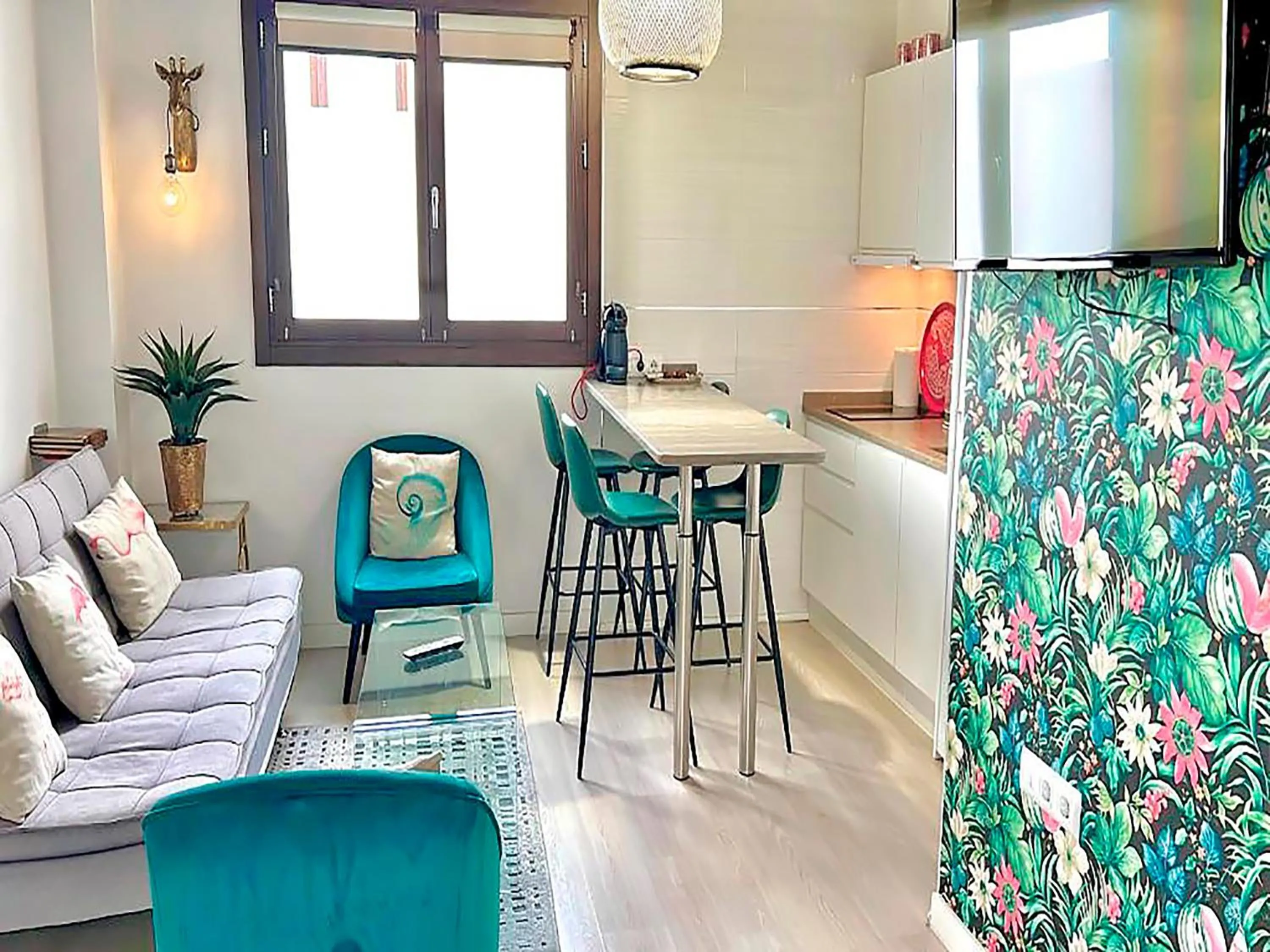 Kitchen or kitchenette in Apartamentos Real Suites Realejo 3000