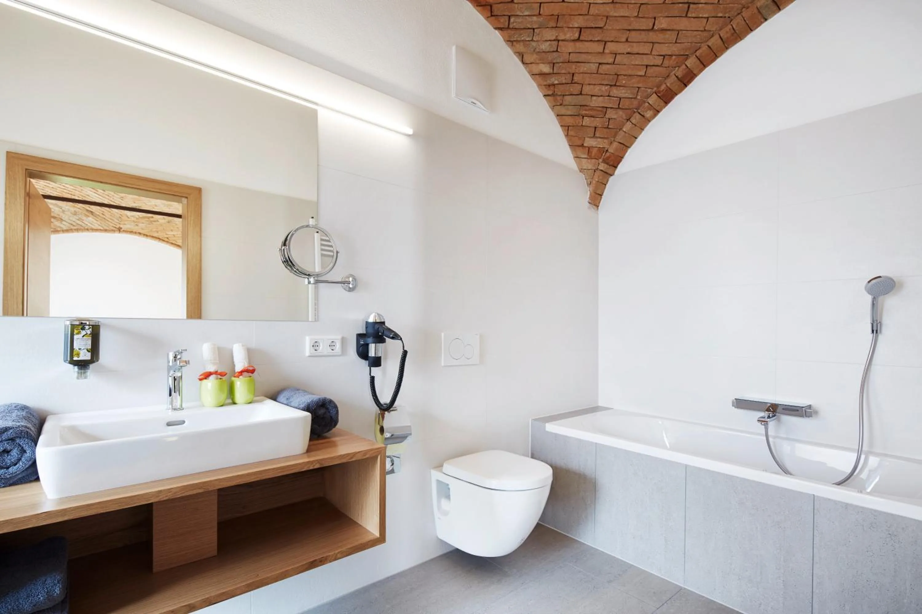 Bathroom in Brucknergut