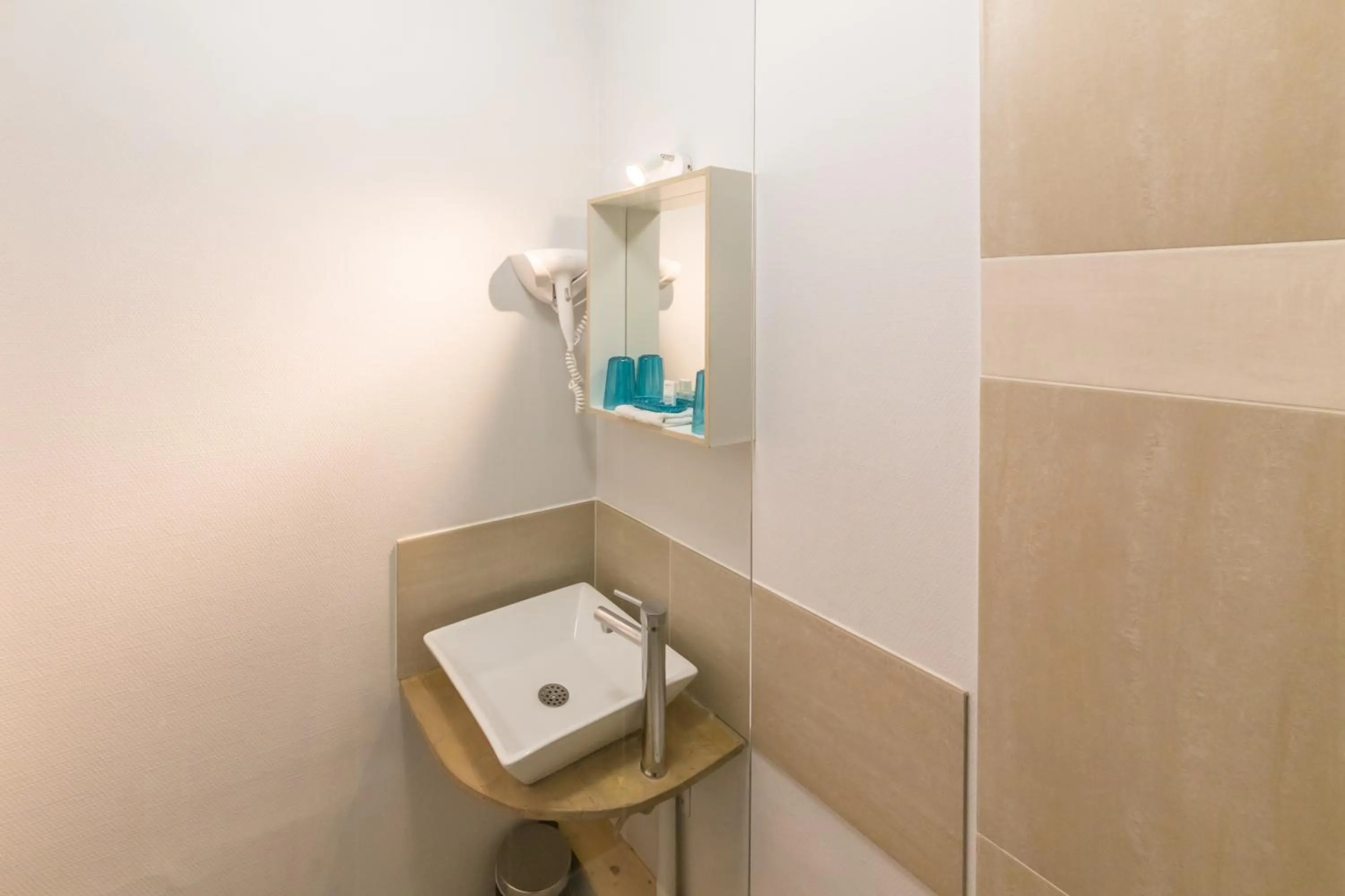 Bathroom in WS Opéra - Galeries Lafayette