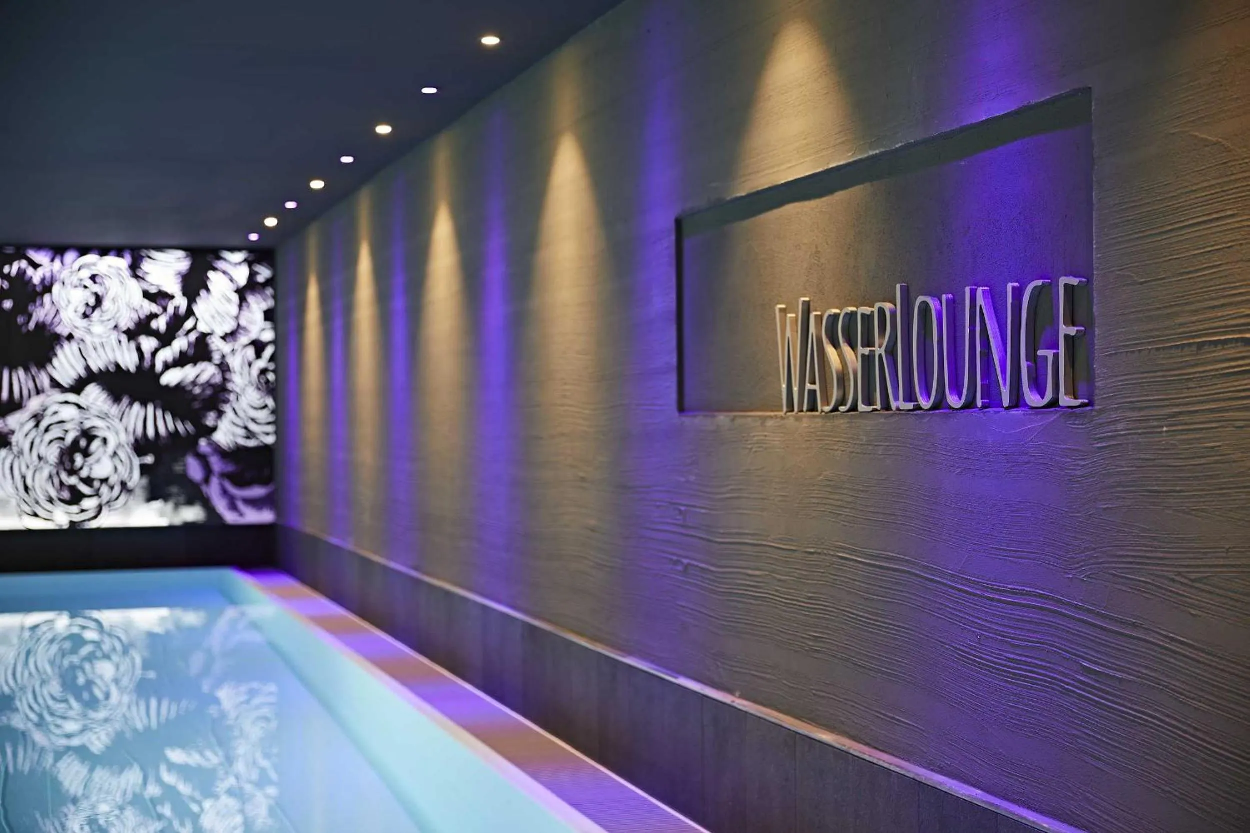 Swimming pool in Hotel Rosenstock - Erwachsenenhotel - Adults only 15 plus