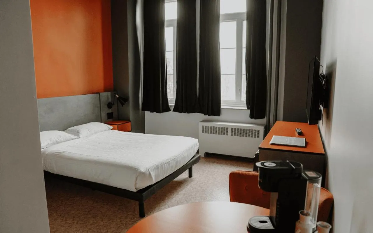 Bed in Hotel Historique et Manoir Route 66