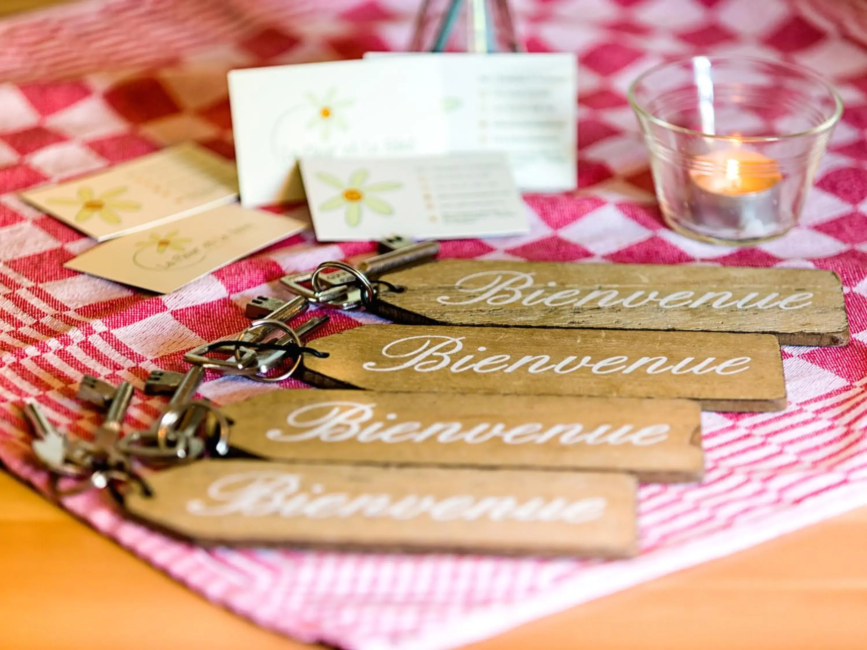 Family Room with Private Bathroom in La Fleur et Le Soleil (F&S) Family Room with Private Bathroom in La Fleur et Le Soleil (F&S)