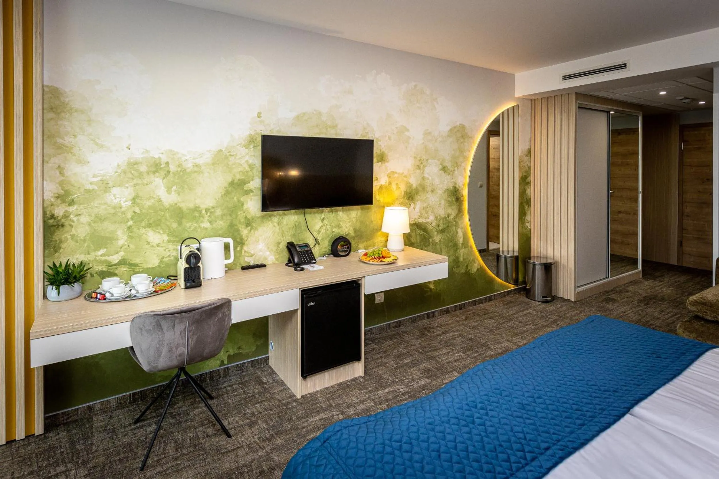 Photo of the whole room, Bed in Nádas Tó Park Hotel