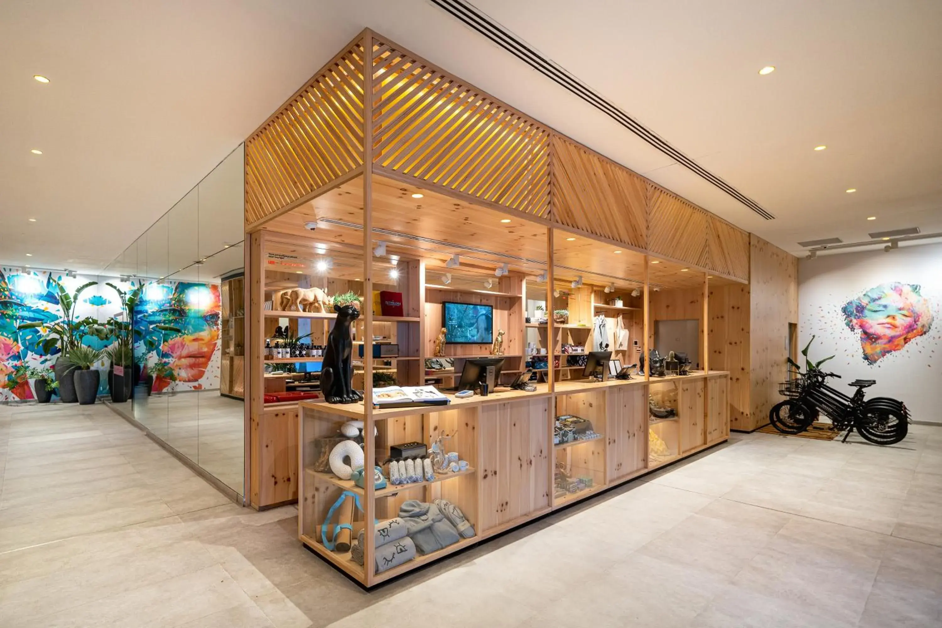 Lobby or reception in INNSiDE by Meliá Calviá Beach Lobby or reception in INNSiDE by Meliá Calviá Beach