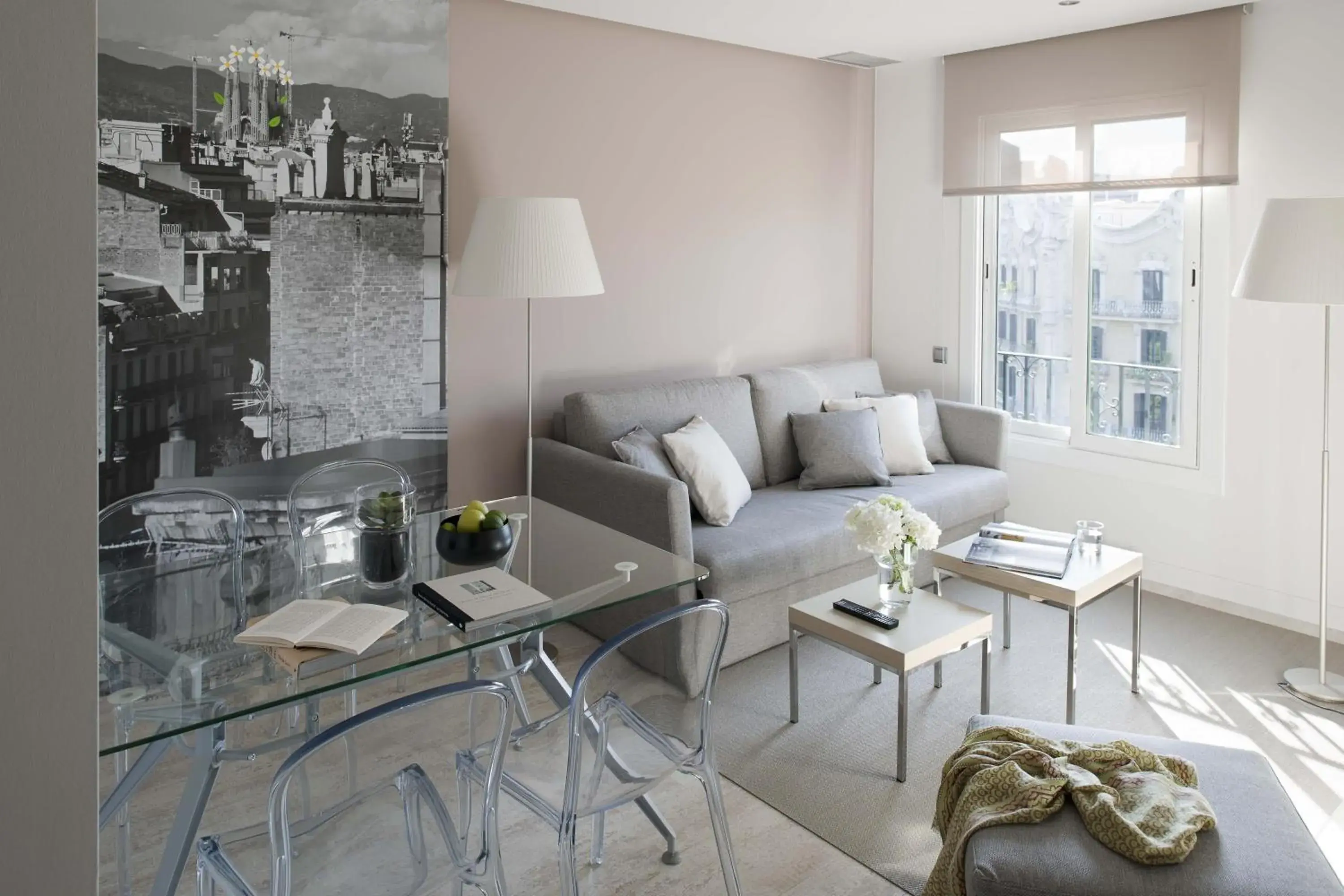 Living room in Eric Vökel Boutique Apartments - Gran Vía Suites Living room in Eric Vökel Boutique Apartments - Gran Vía Suites