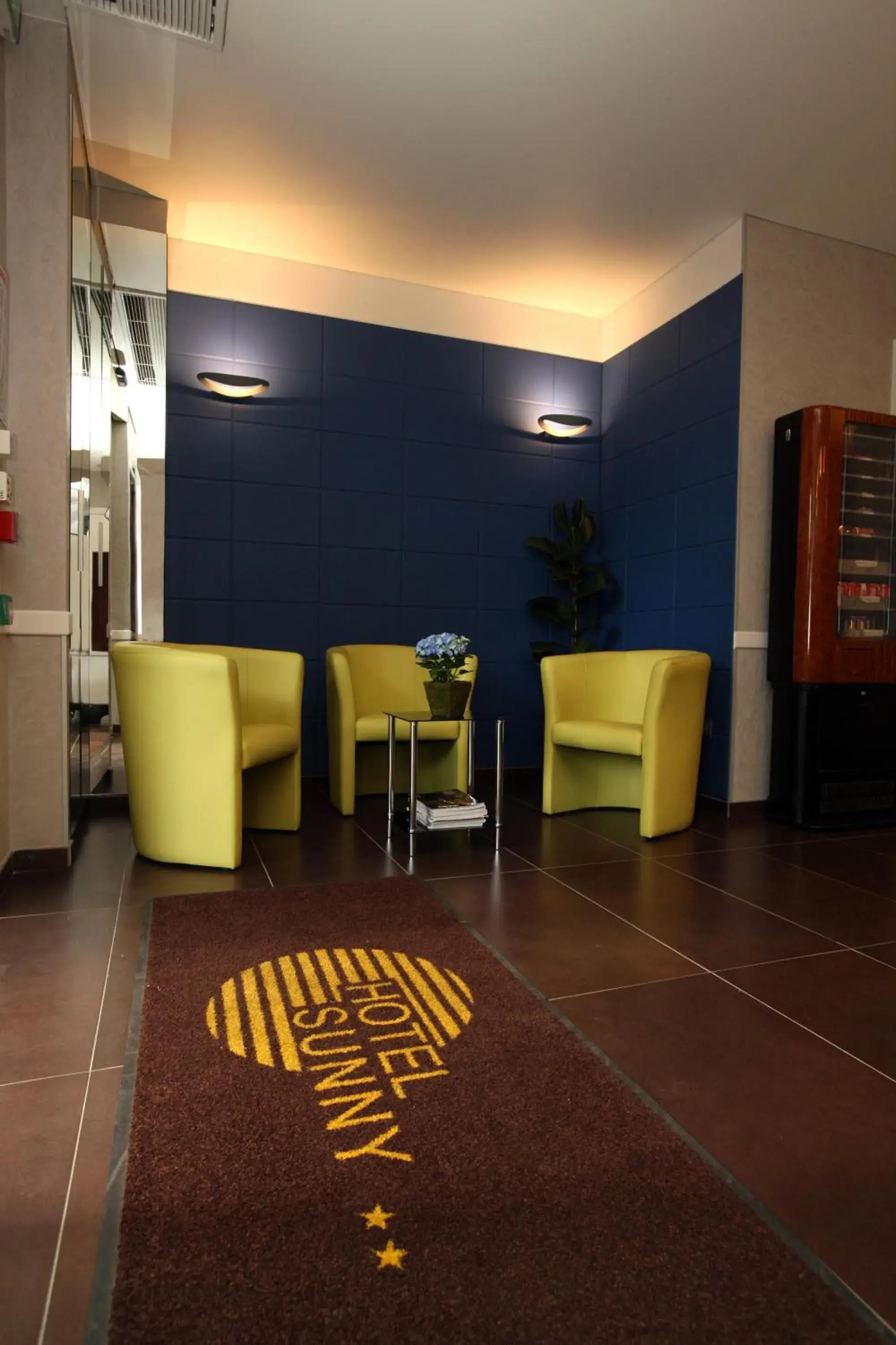 Lobby or reception in Hôtel Sunny Lobby or reception in Hôtel Sunny