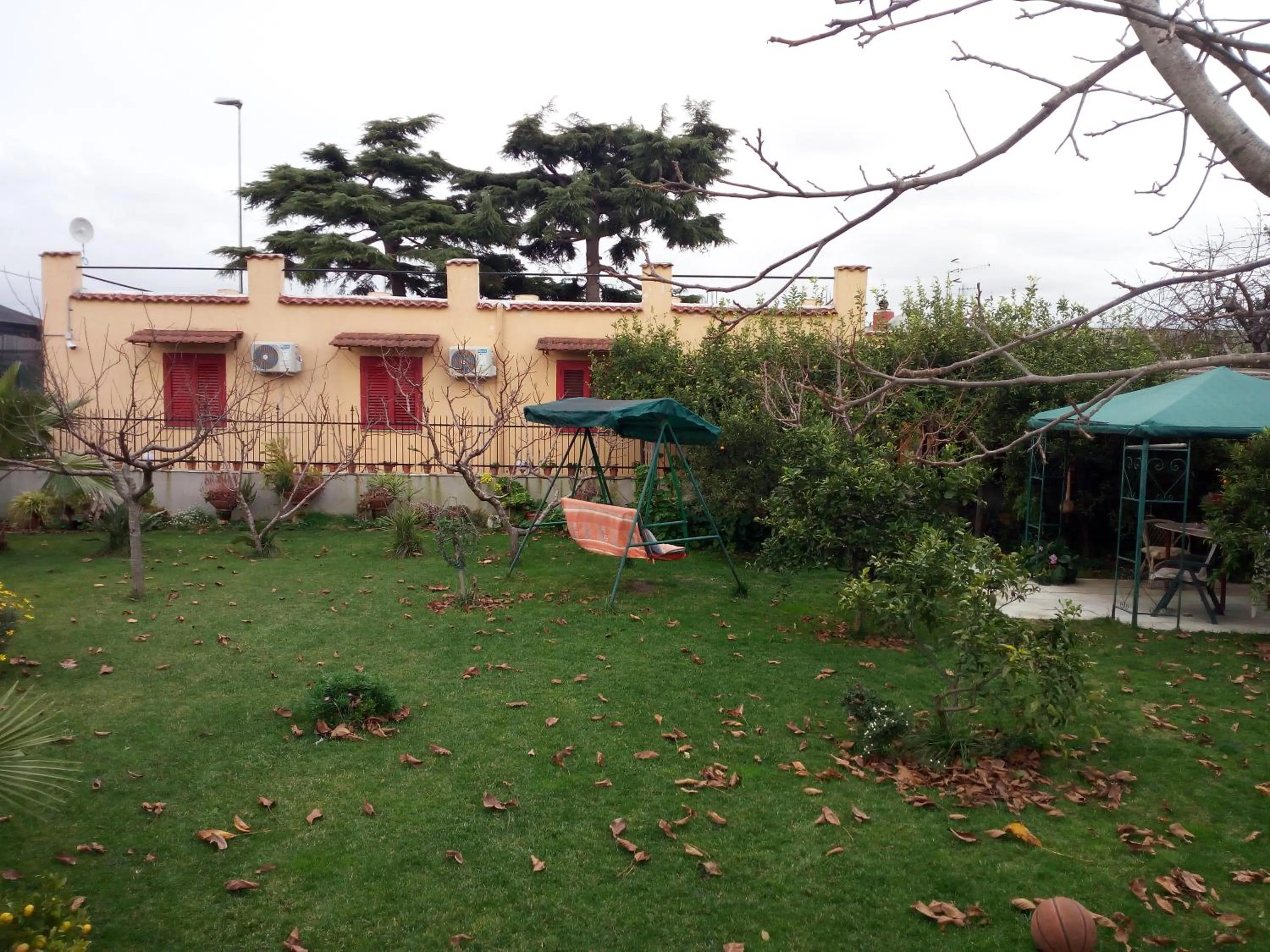 Property building in Green Garden