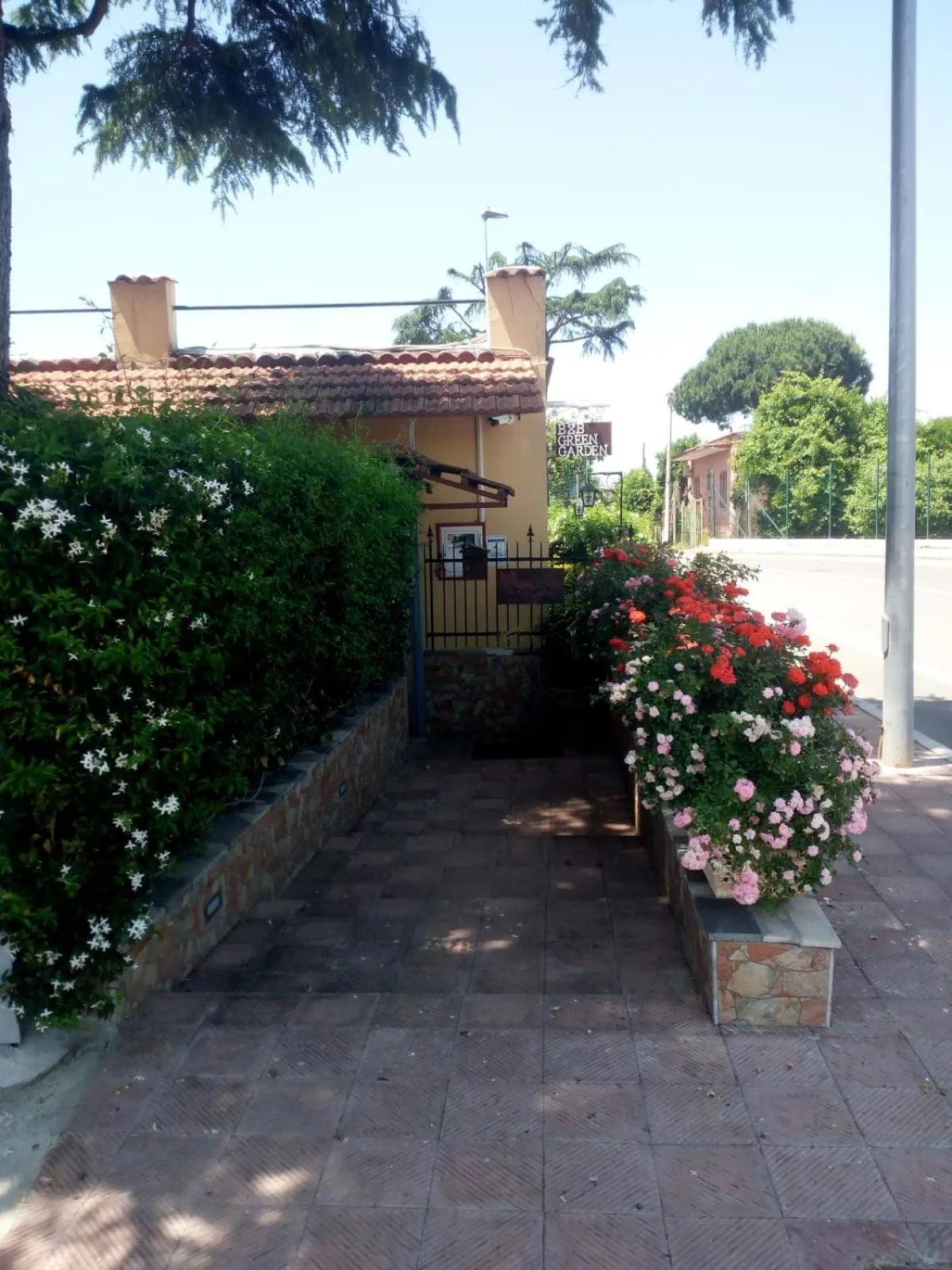 Facade/entrance in Green Garden