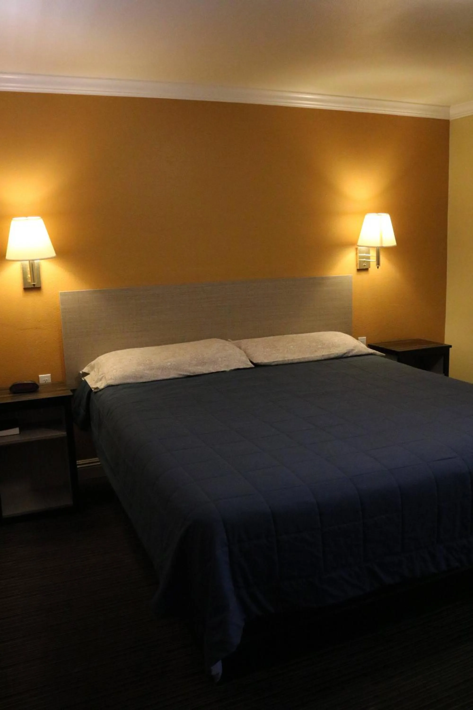 Timberline Motel