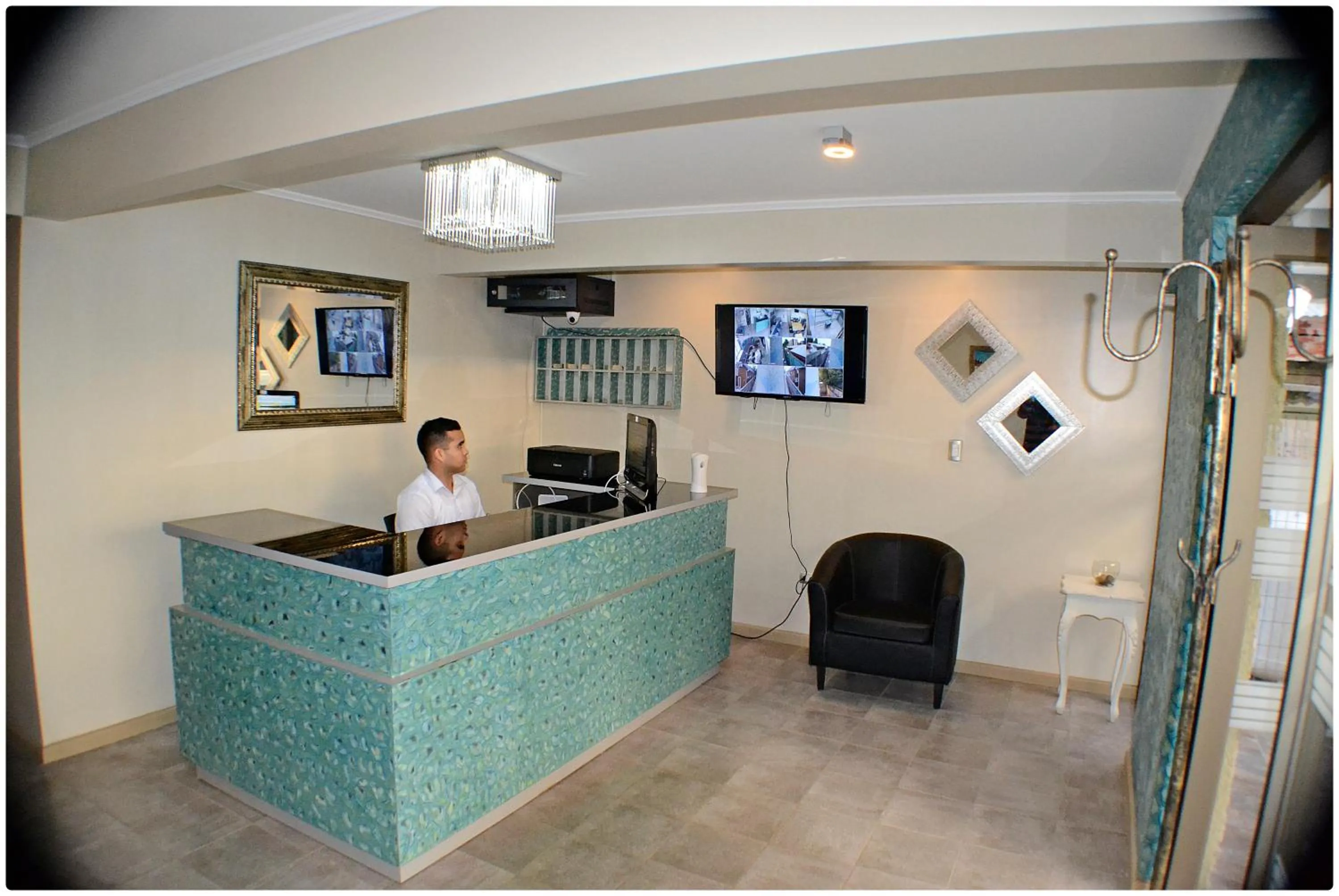 Hotel Herencia