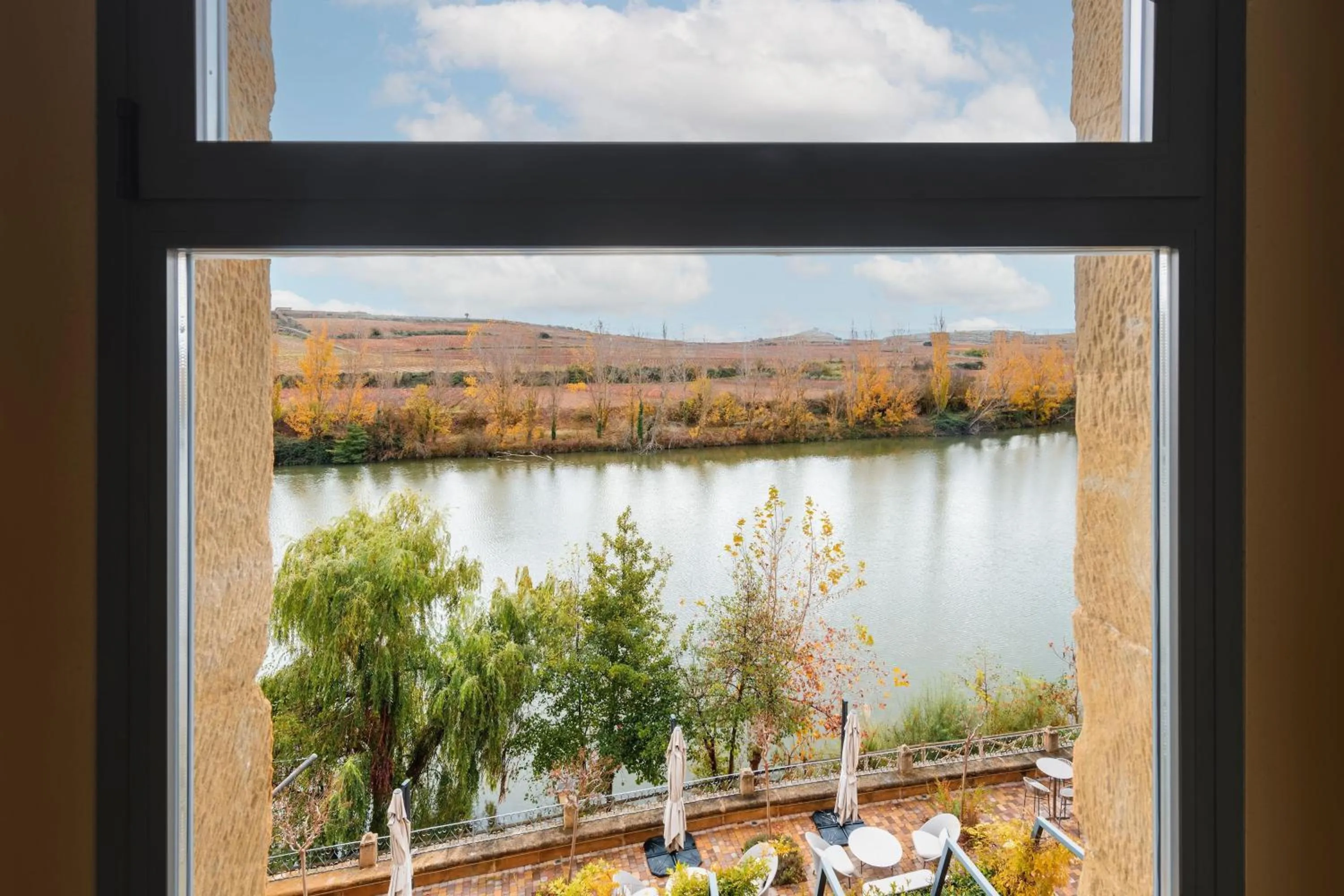 Photo of the whole room in Palacio Tondón, La Rioja Brinas, Autograph Collection
