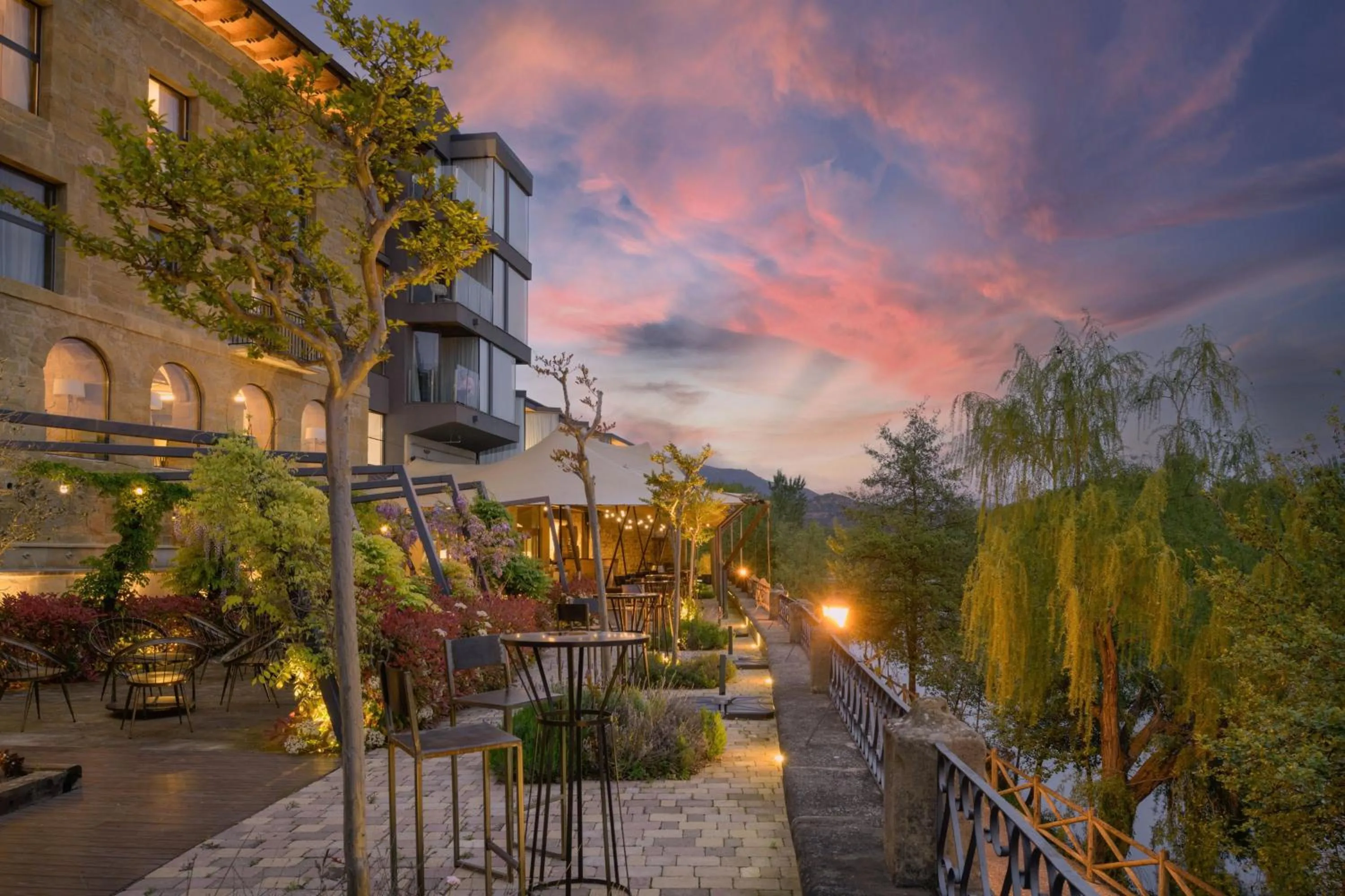 Other in Palacio Tondón, La Rioja Brinas, Autograph Collection