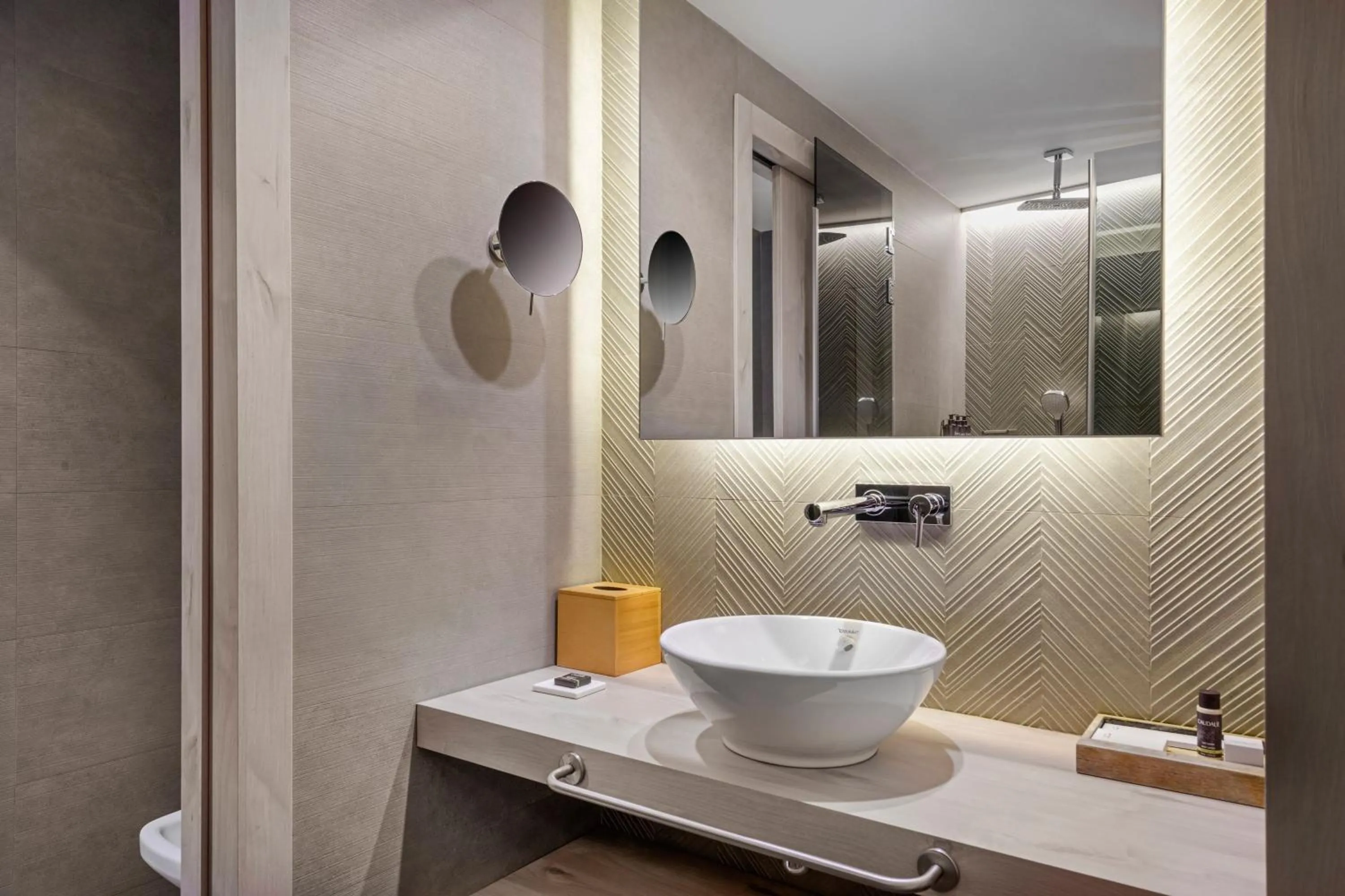 Photo of the whole room in Palacio Tondón, La Rioja Brinas, Autograph Collection