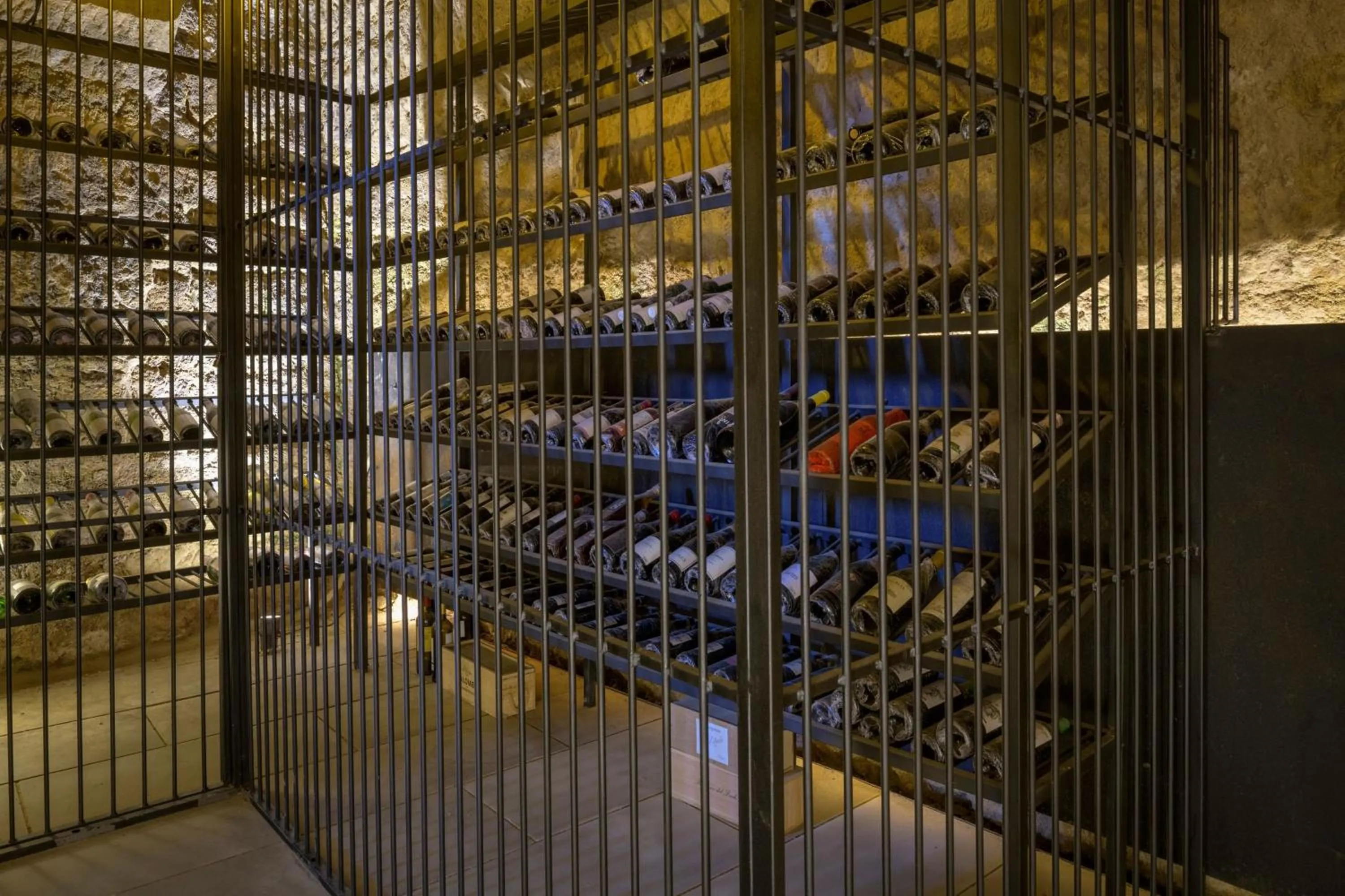 Restaurant/places to eat in Palacio Tondón, La Rioja Brinas, Autograph Collection