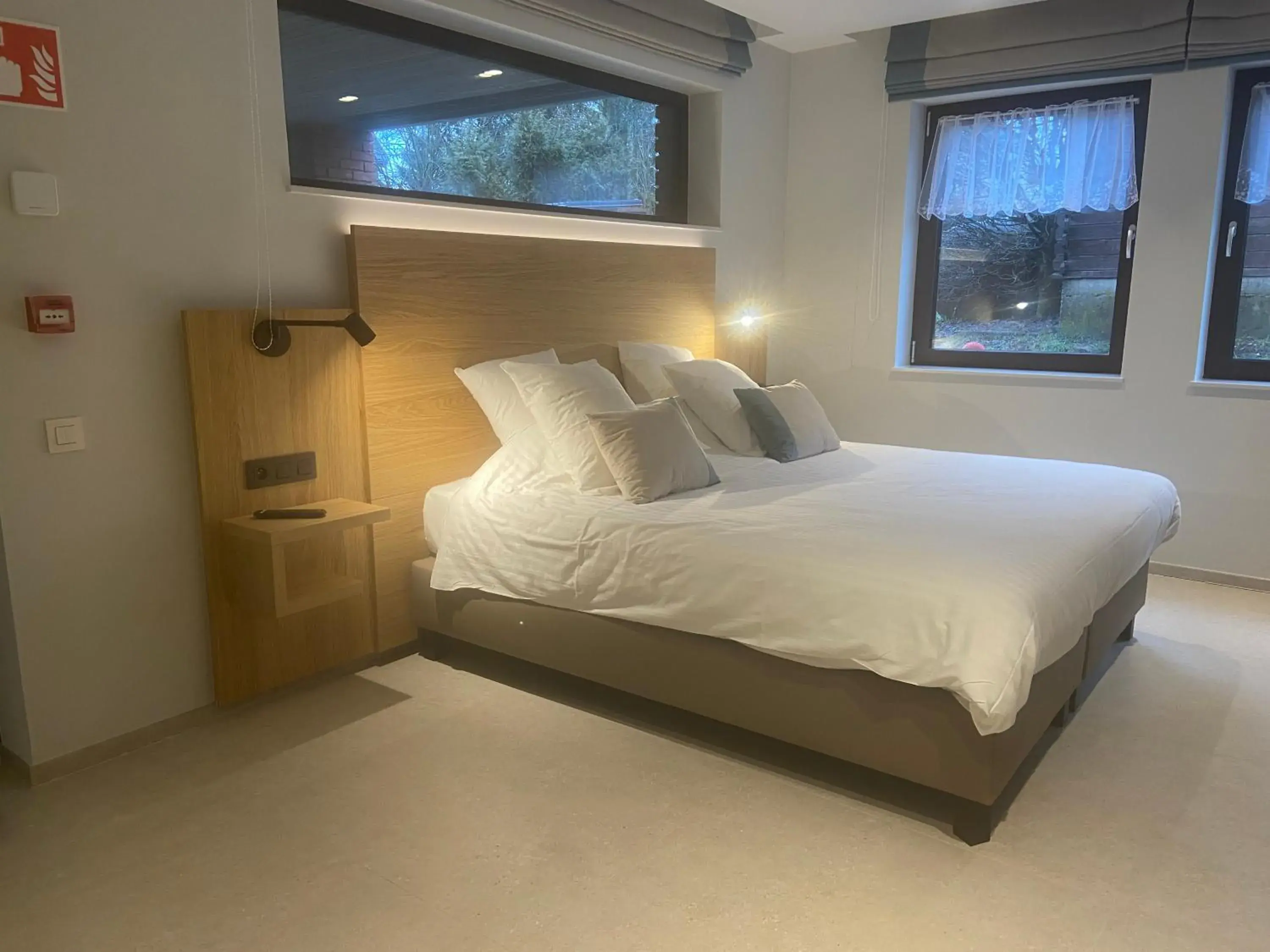 Double Room - Disability Access in Hotel Beau Site Double Room - Disability Access in Hotel Beau Site