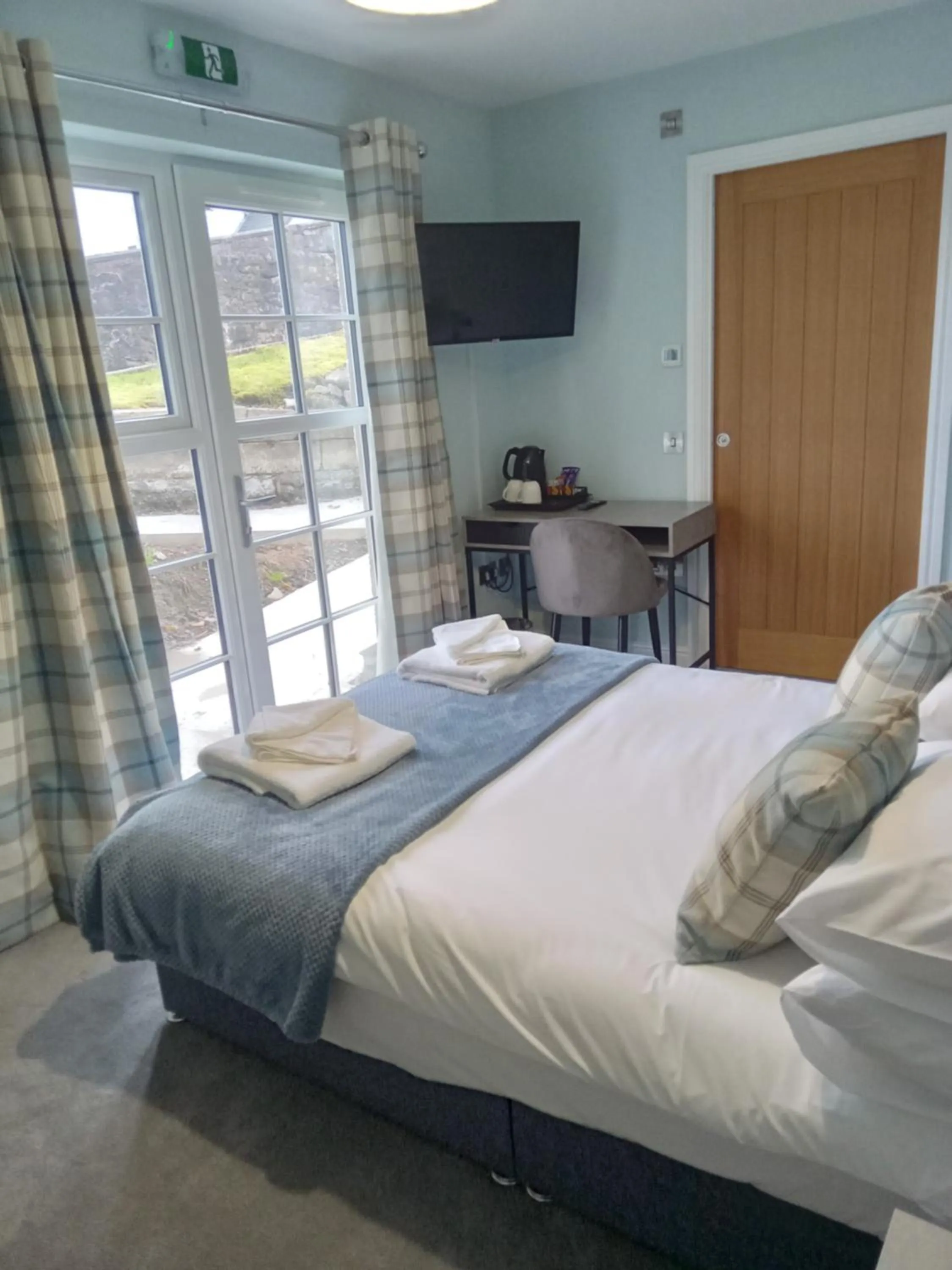 Bed in Lime Tree Hotel